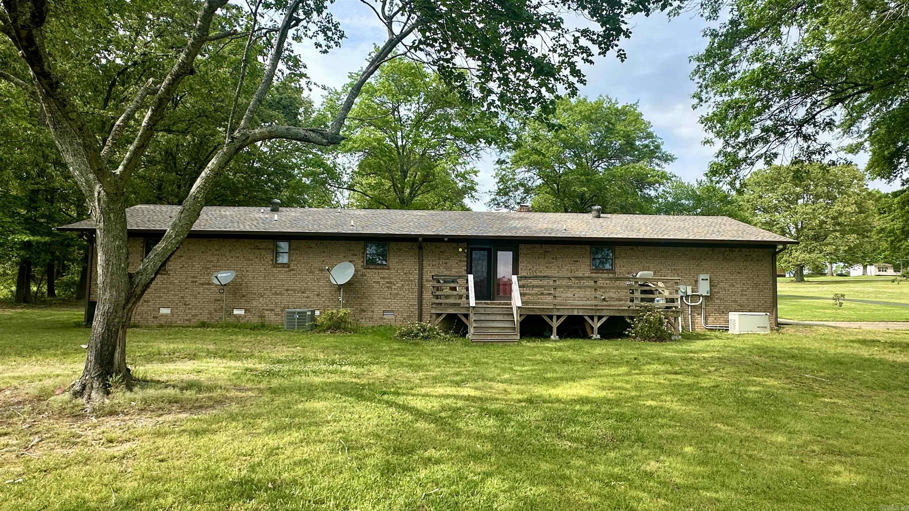 734 Highway 258 Bald Knob, AR 72010