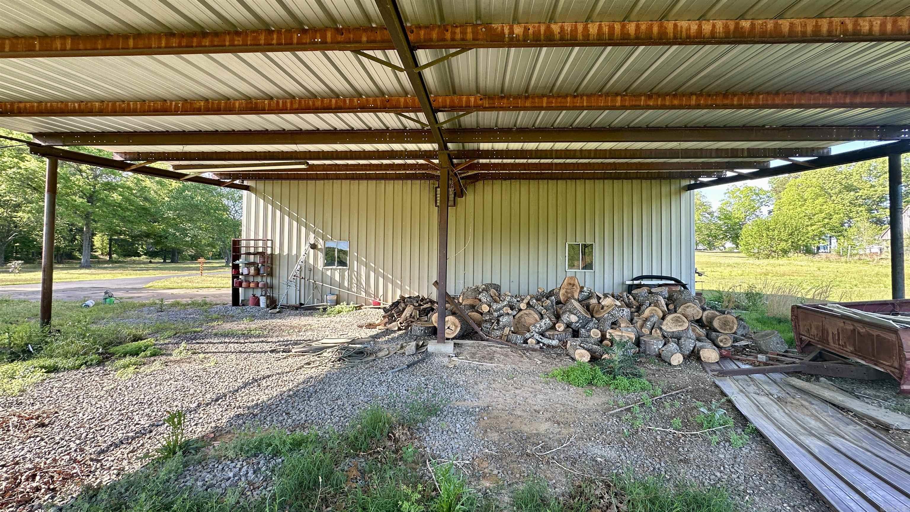 734 Highway 258 Bald Knob, AR 72010