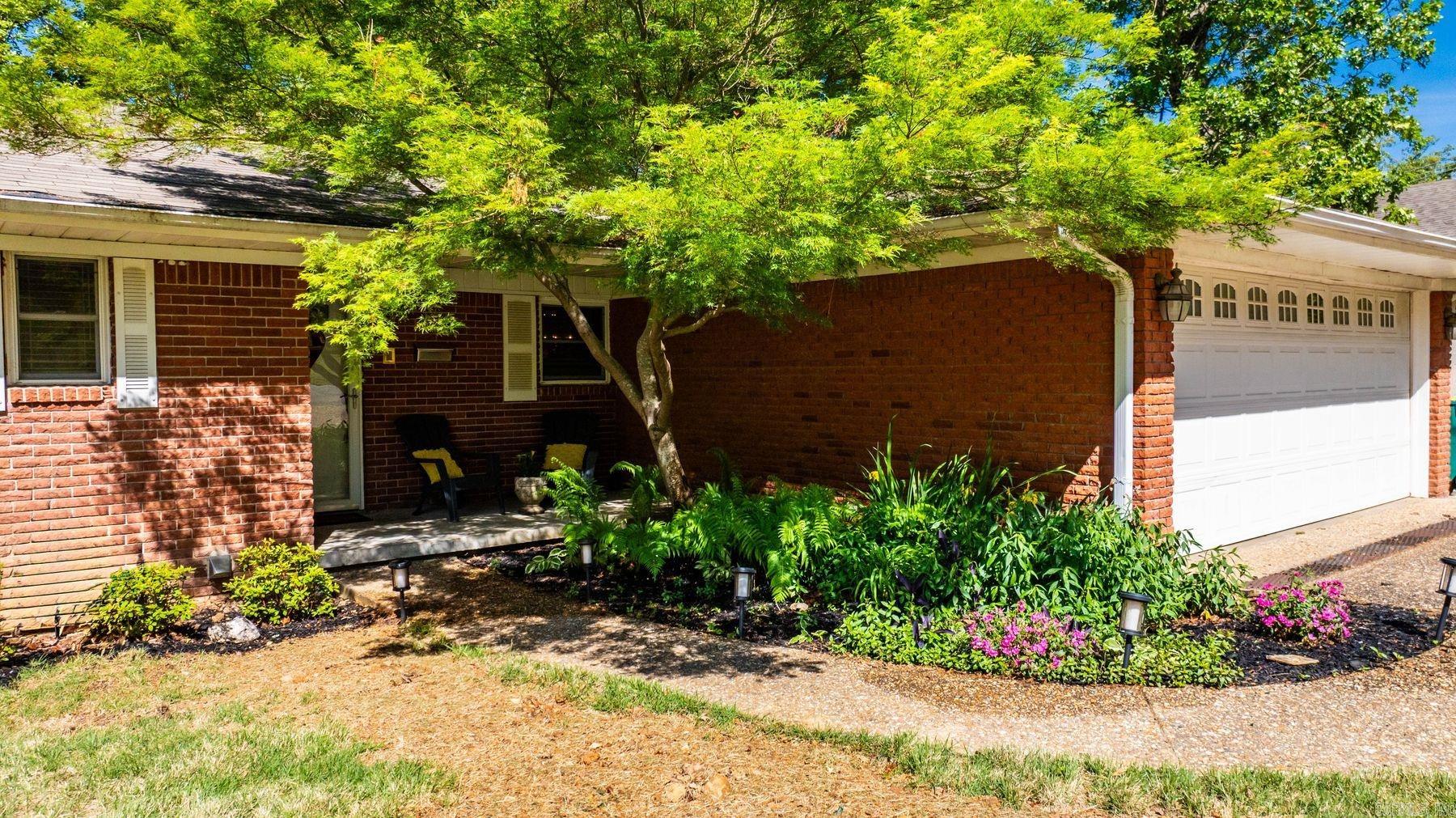416  Ivory Dr  Little Rock, AR