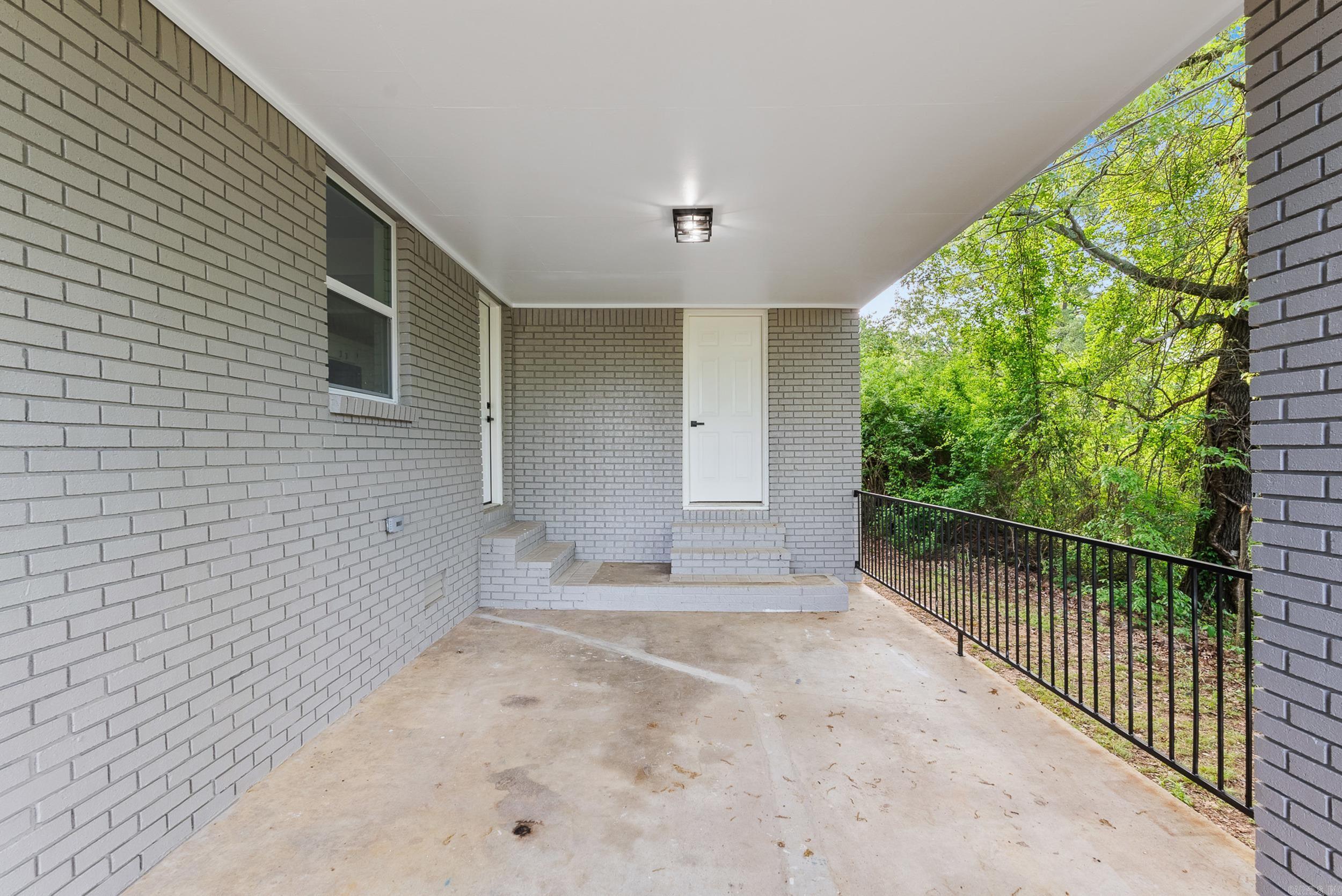 108 N Highway 164  Hartman, AR