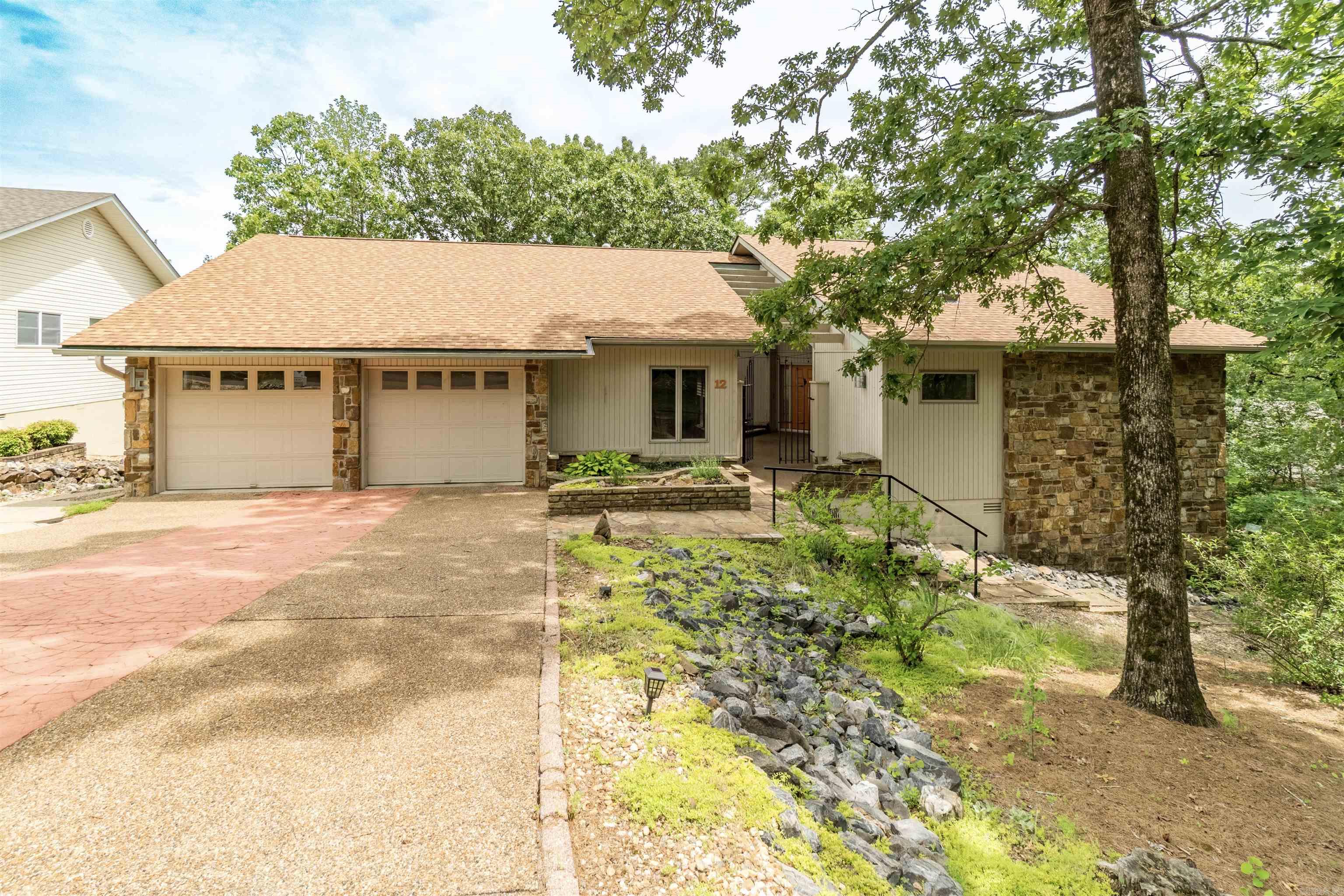 12  Zaragoza  Hot Springs Village, AR