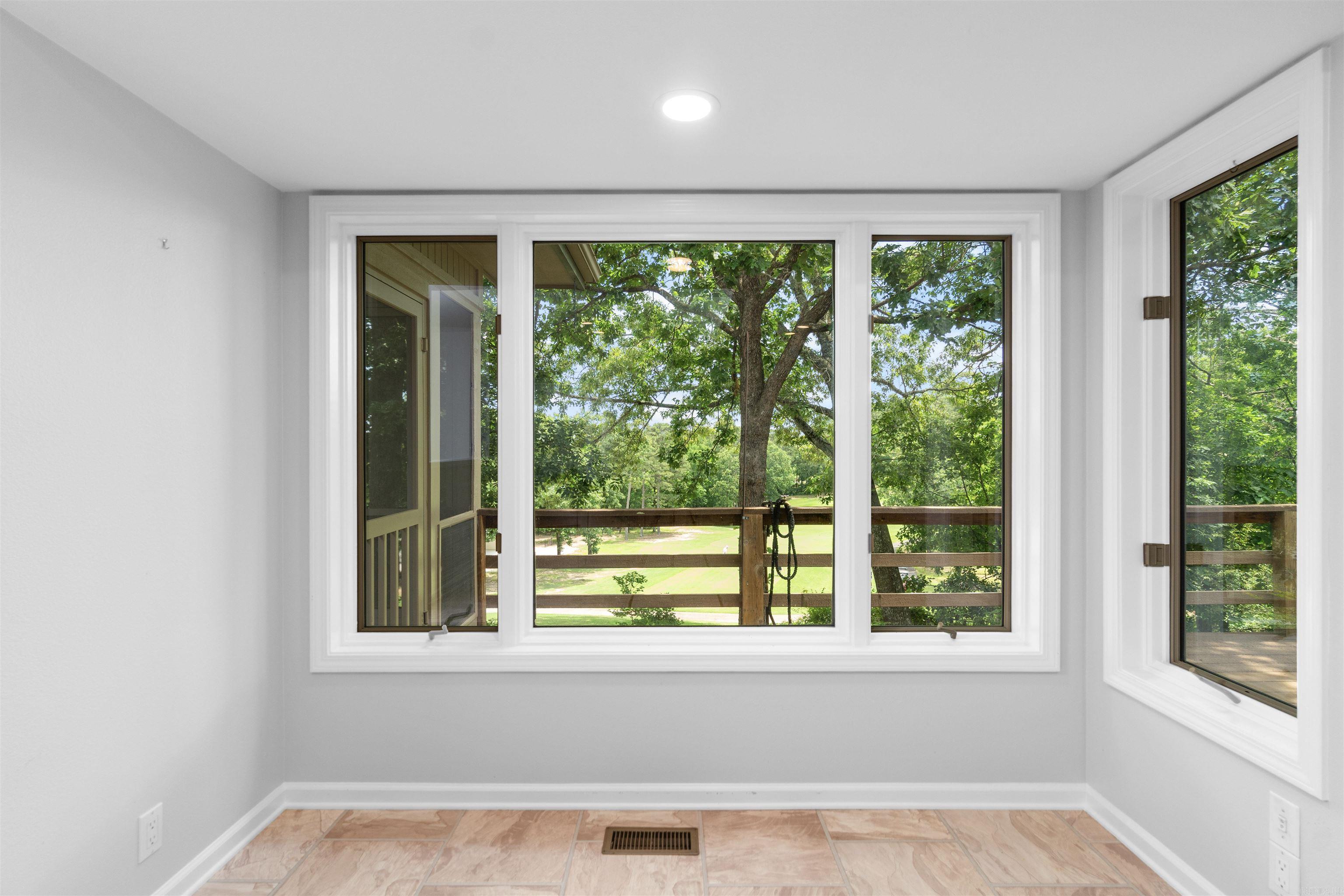 12  Zaragoza  Hot Springs Village, AR