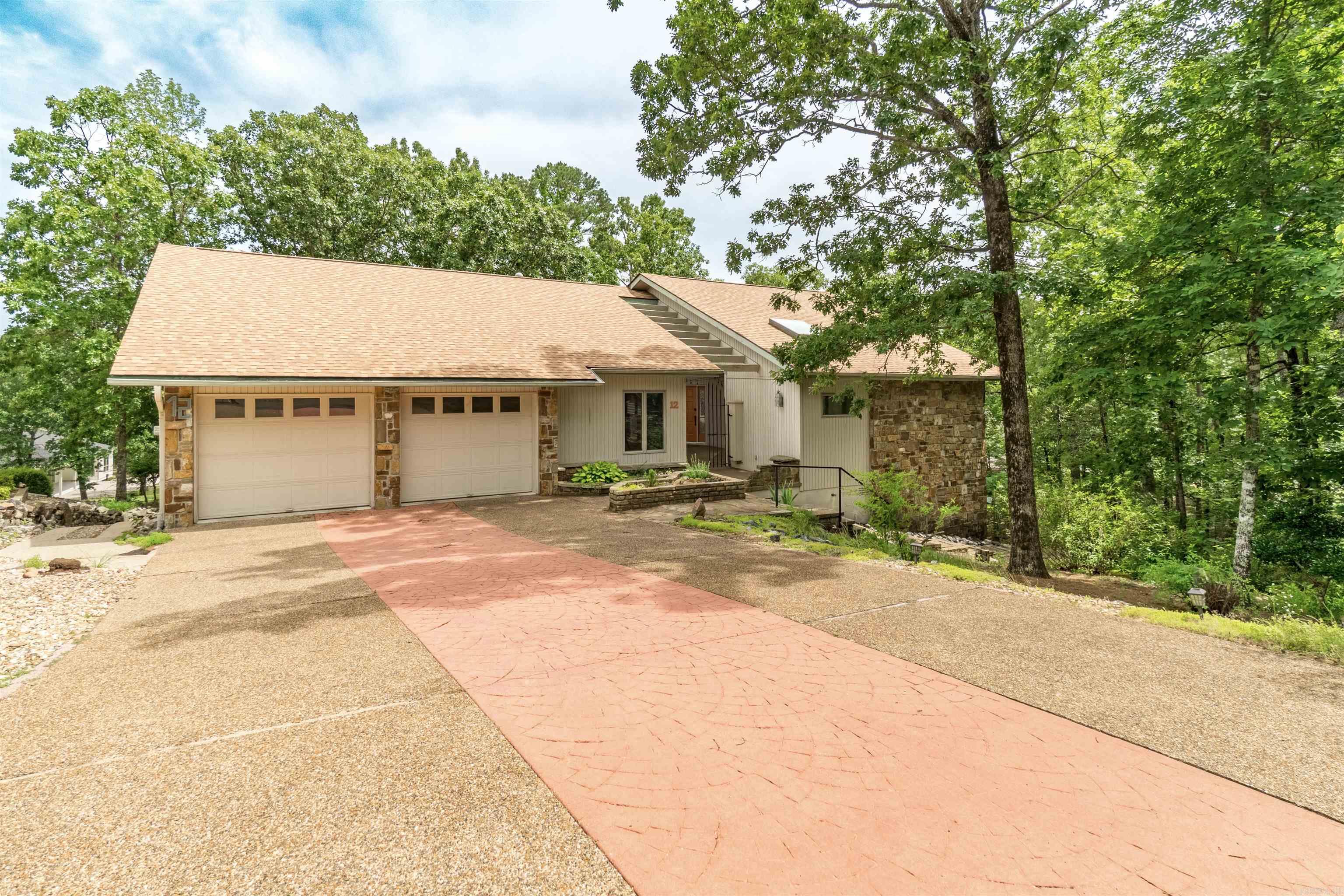 12  Zaragoza  Hot Springs Village, AR