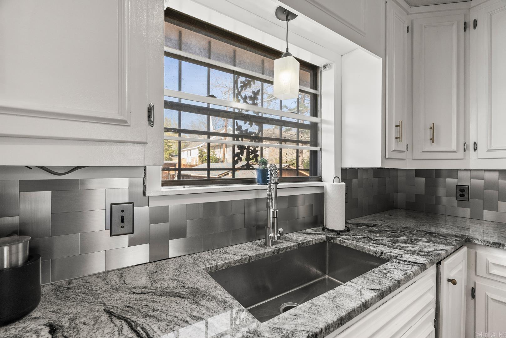 7510 Briarwood Drive Little Rock, AR 72205
