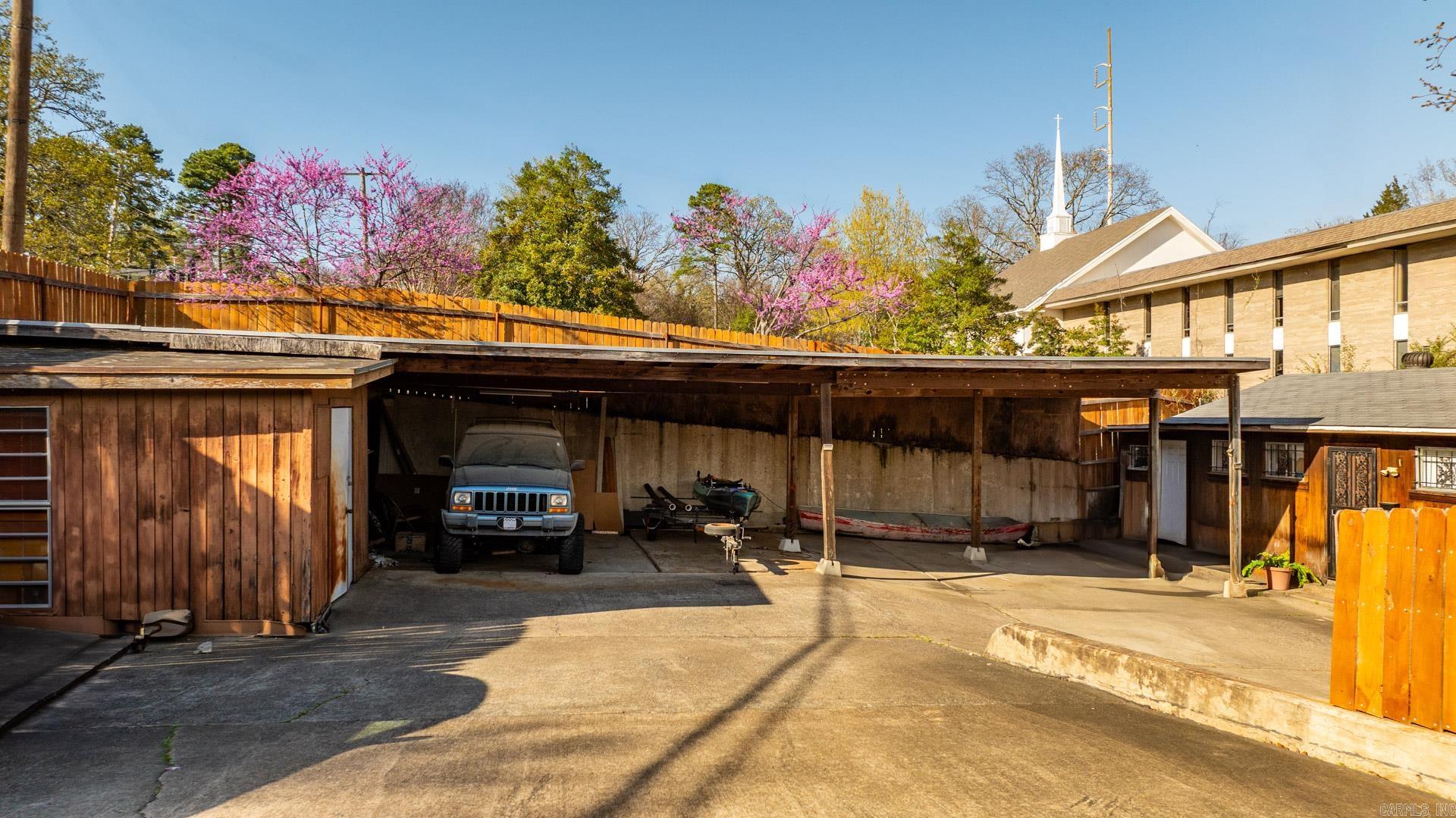 7510 Briarwood Drive Little Rock, AR 72205