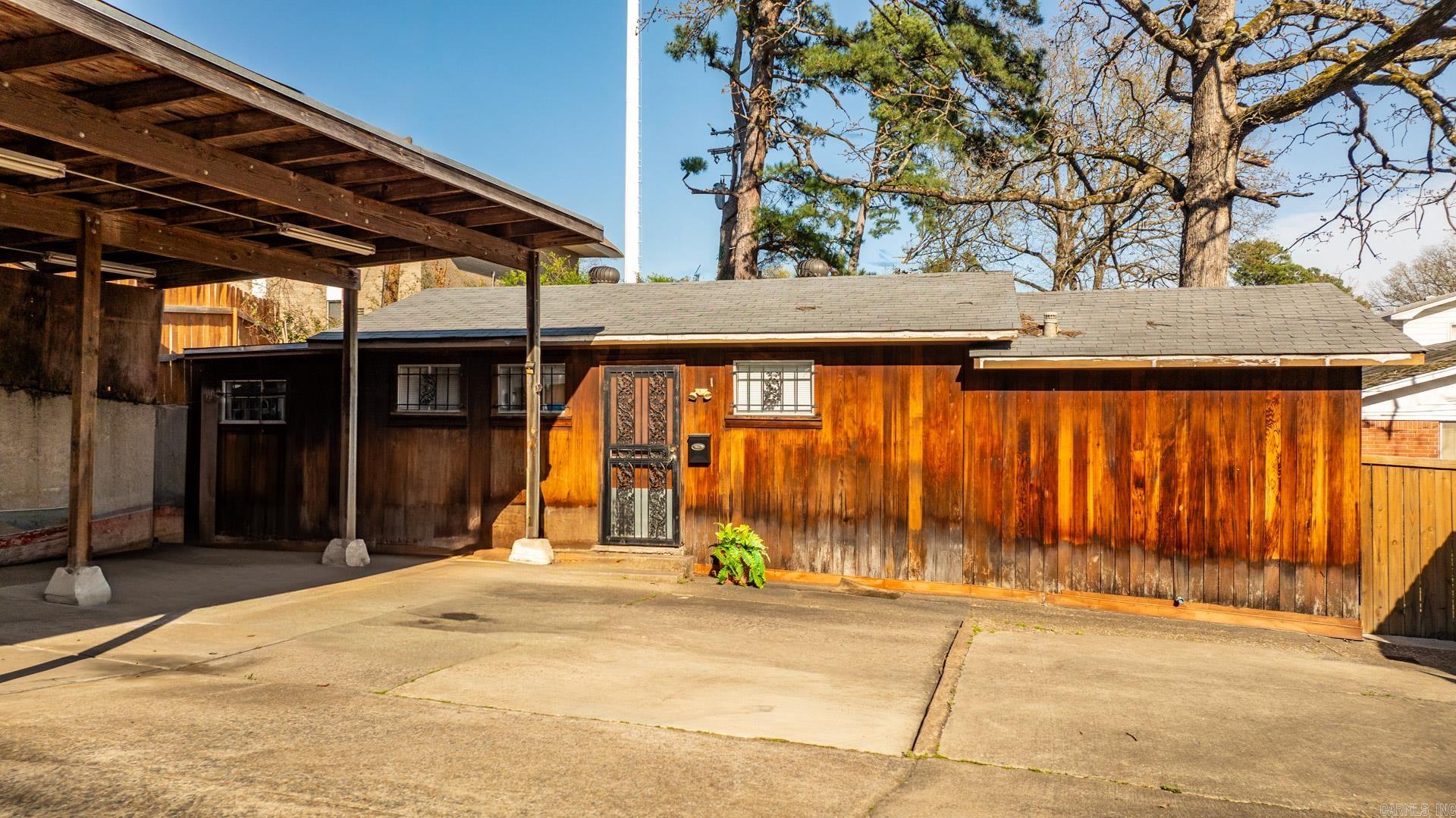 7510 Briarwood Drive Little Rock, AR 72205