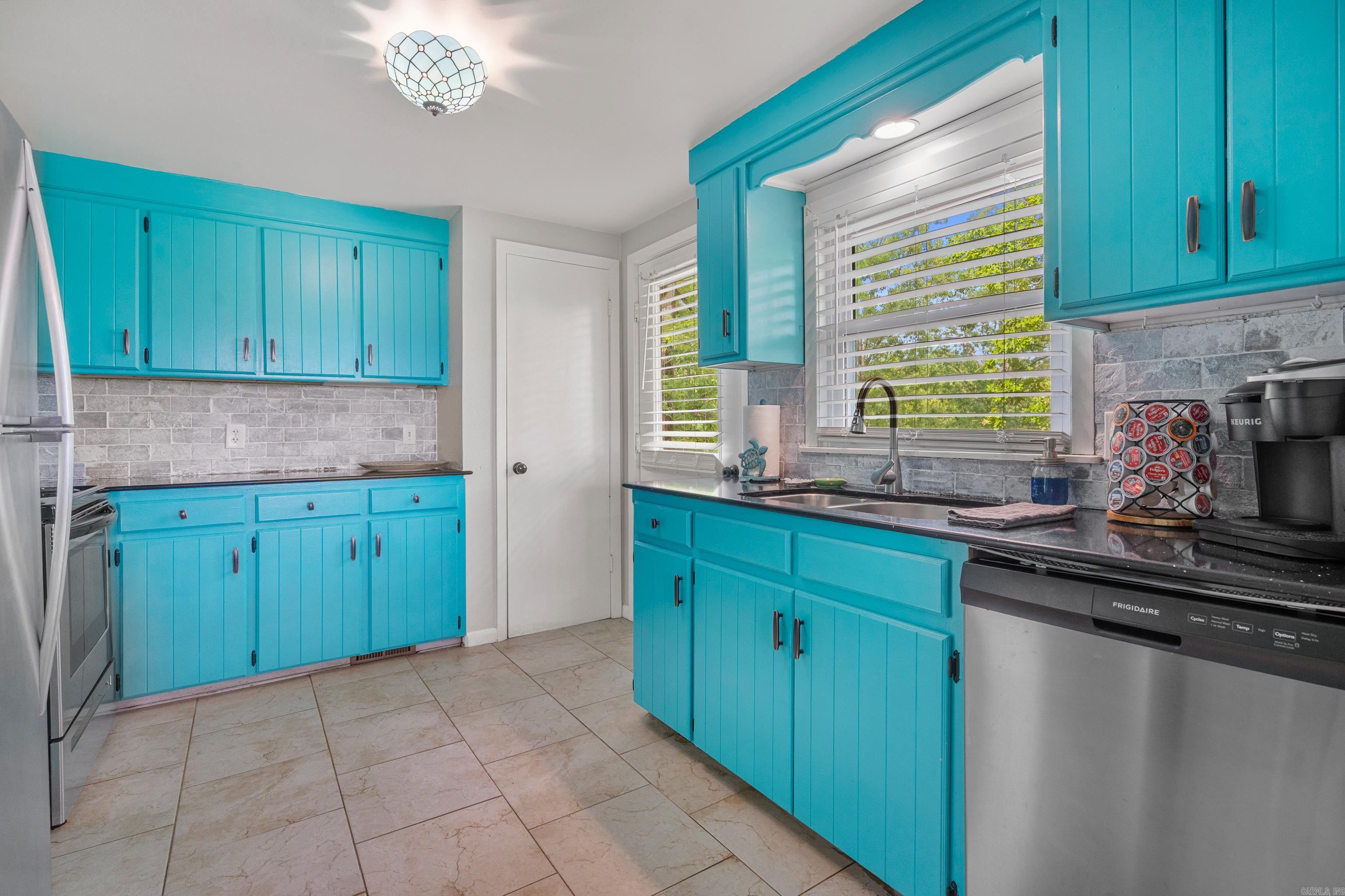 112  Honolulu  Hot Springs, AR