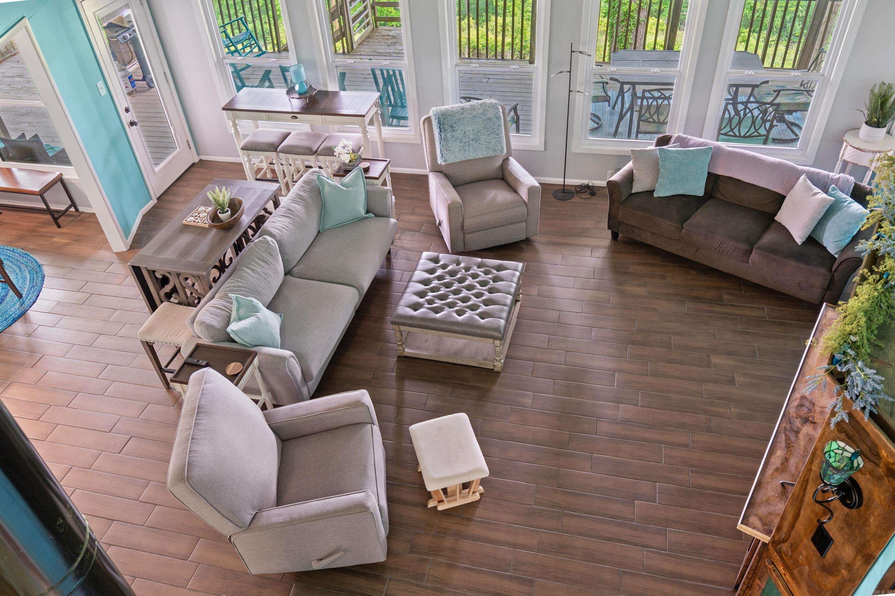 112  Honolulu  Hot Springs, AR
