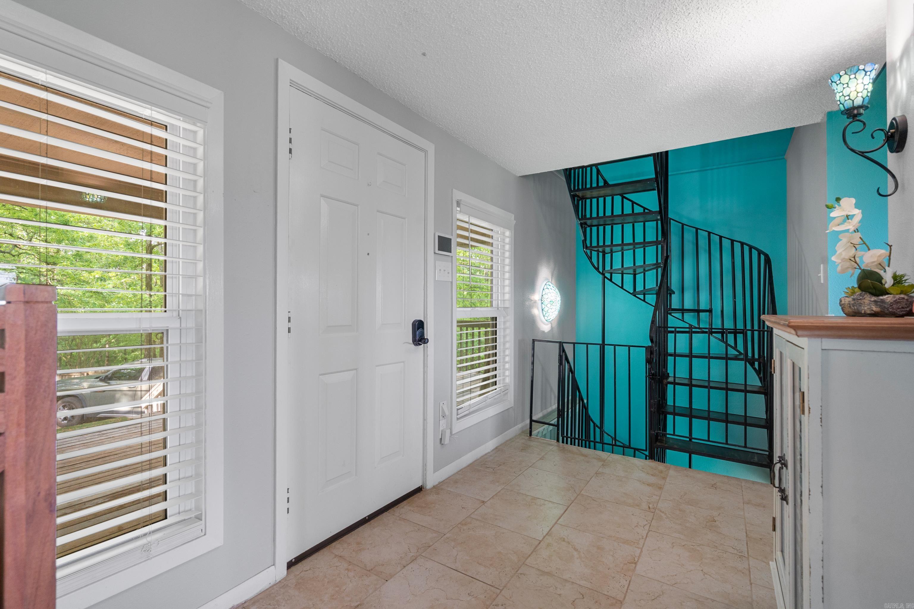 112  Honolulu  Hot Springs, AR