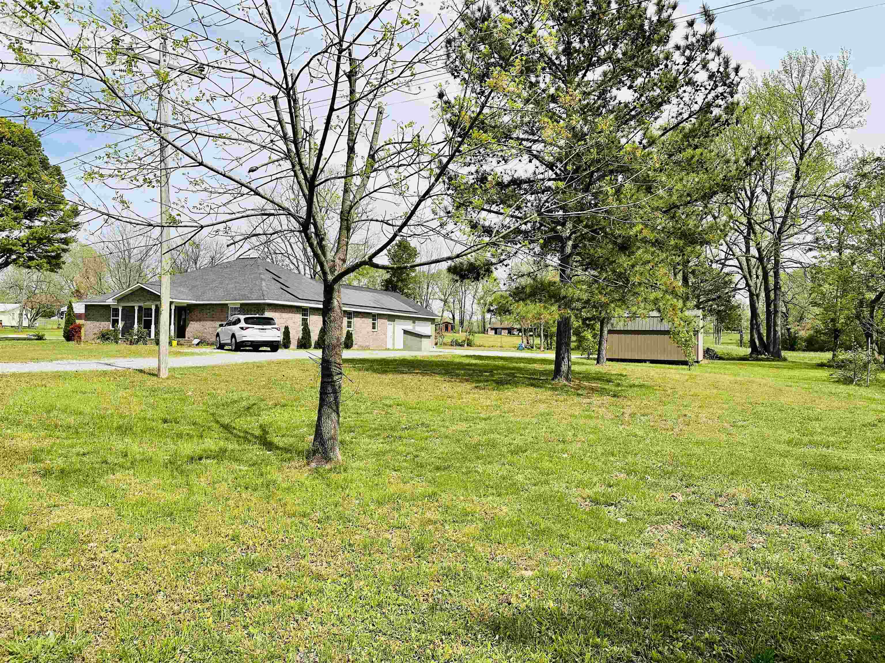 528  Highway 25  Lynn, AR