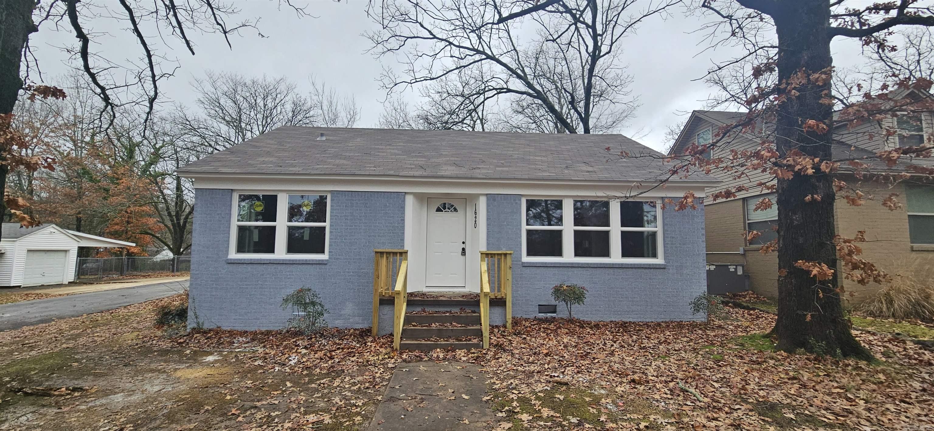 1620 S Harrison  Little Rock, AR