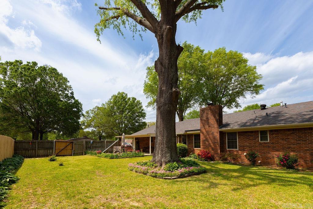20  Hallous  Conway, AR