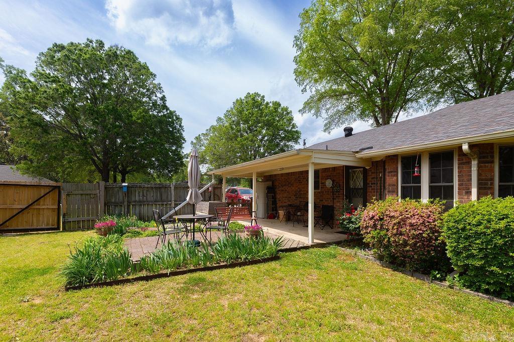 20  Hallous  Conway, AR