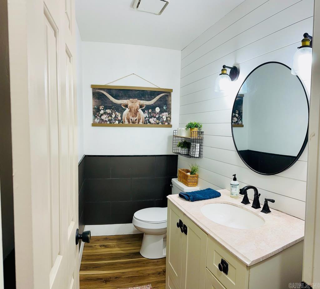 885  Mount Carmel  Cabot, AR