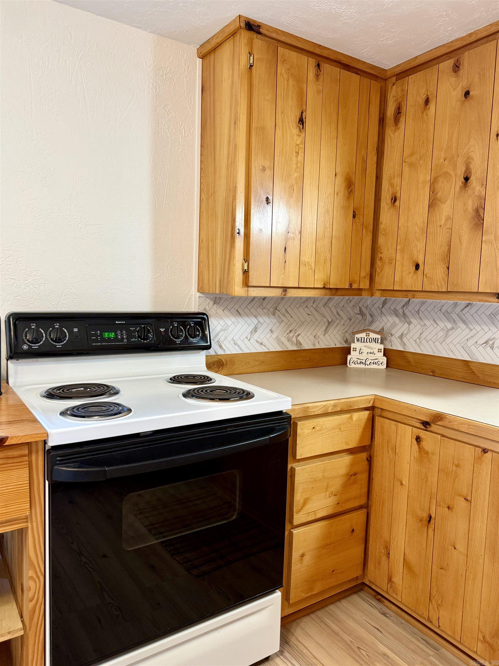 805  South  Heber Springs, AR