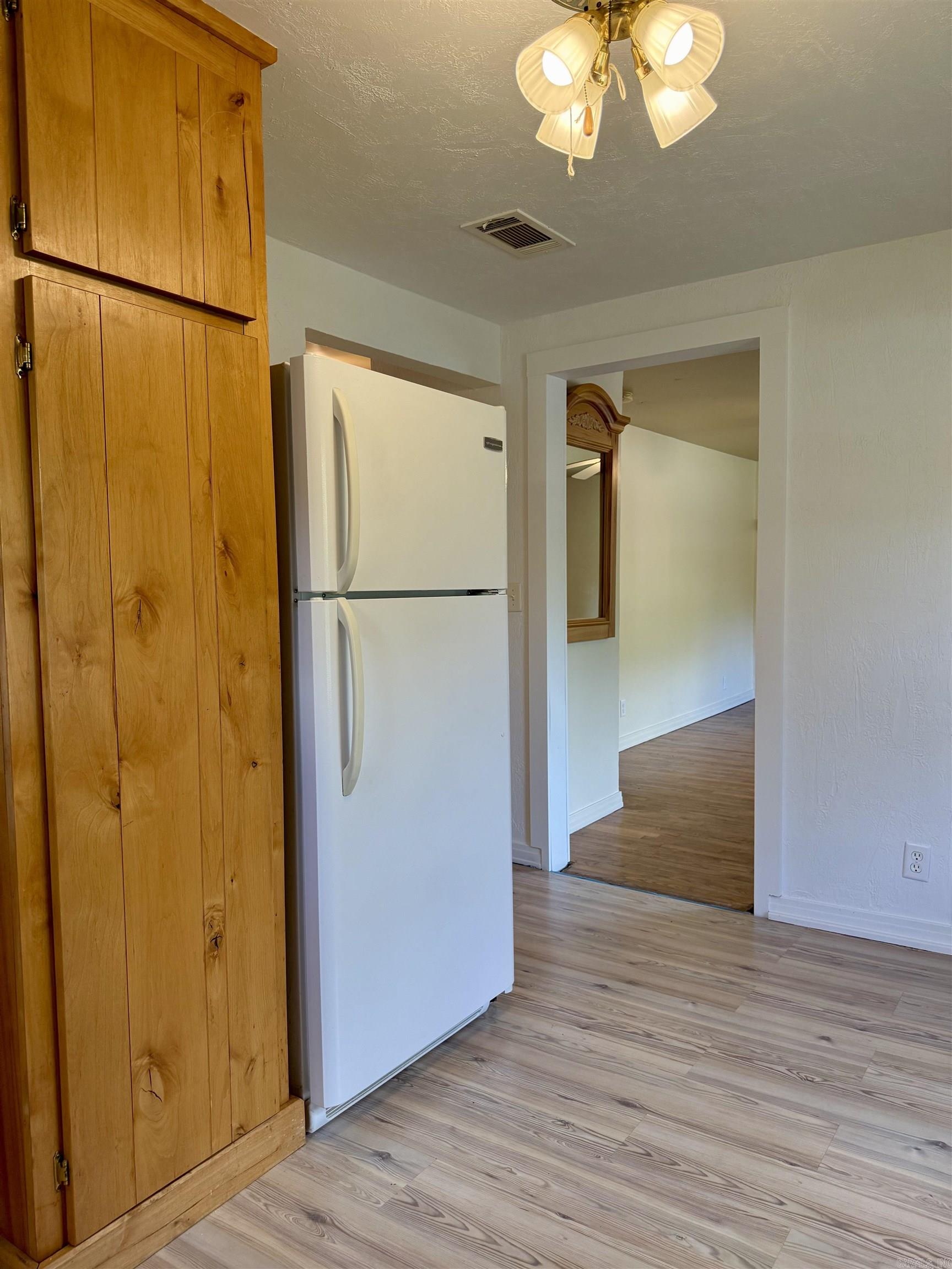 805  South  Heber Springs, AR