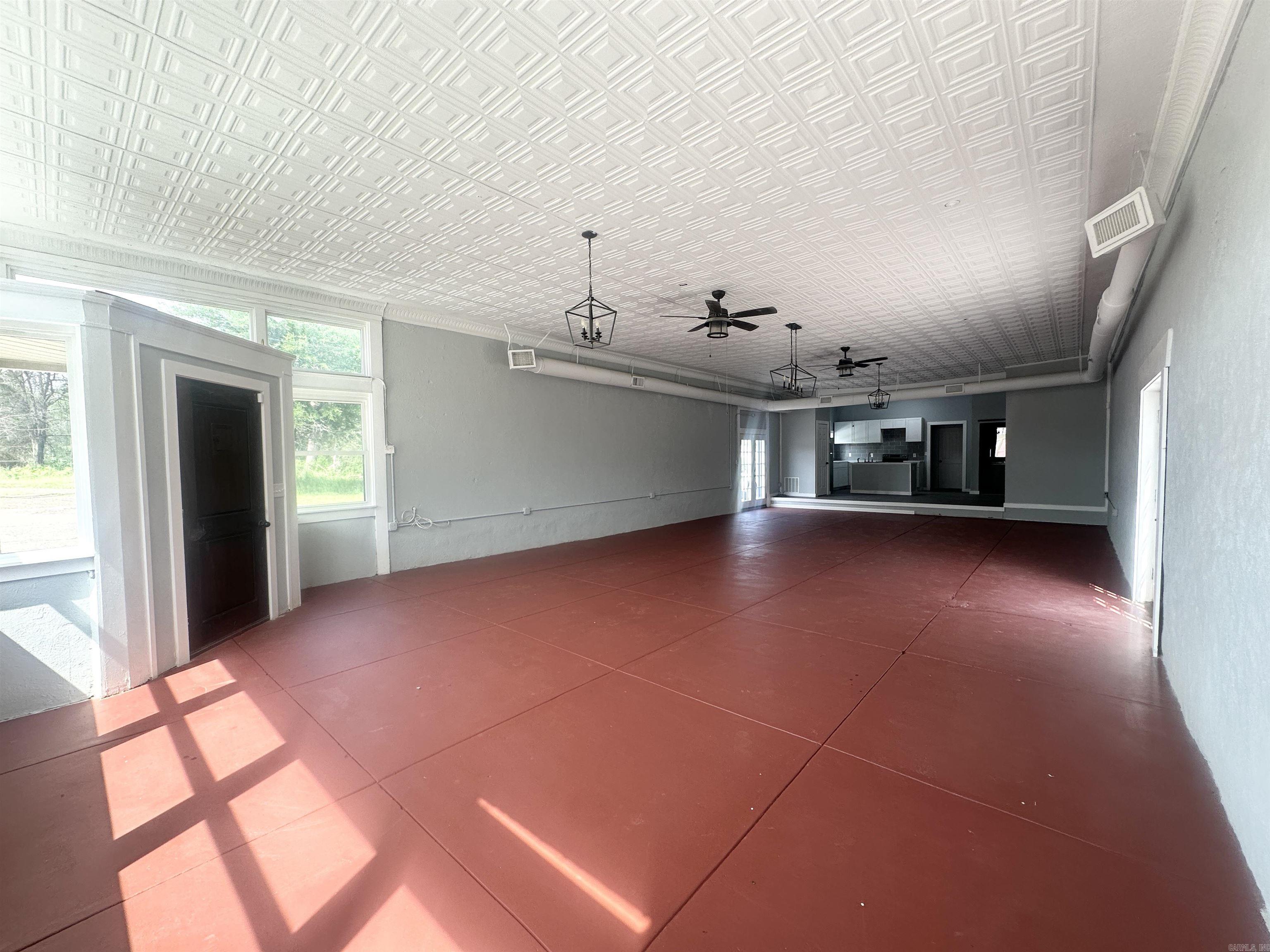100  Central Avenue  Marietta, TX