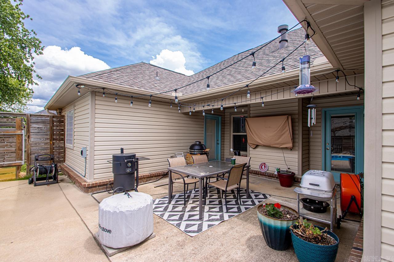 2801 Silverton Benton, AR 72019