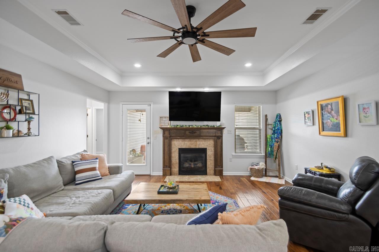 2801 Silverton Benton, AR 72019