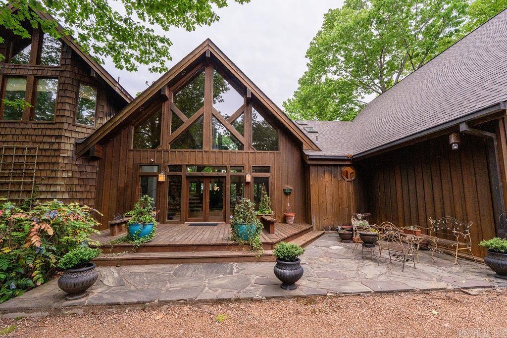 3134 Tannenbaum Rd.