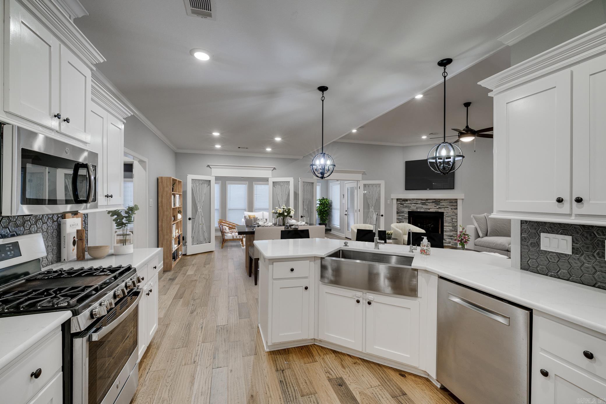 154 Hudson Branch Drive Austin, AR 72007