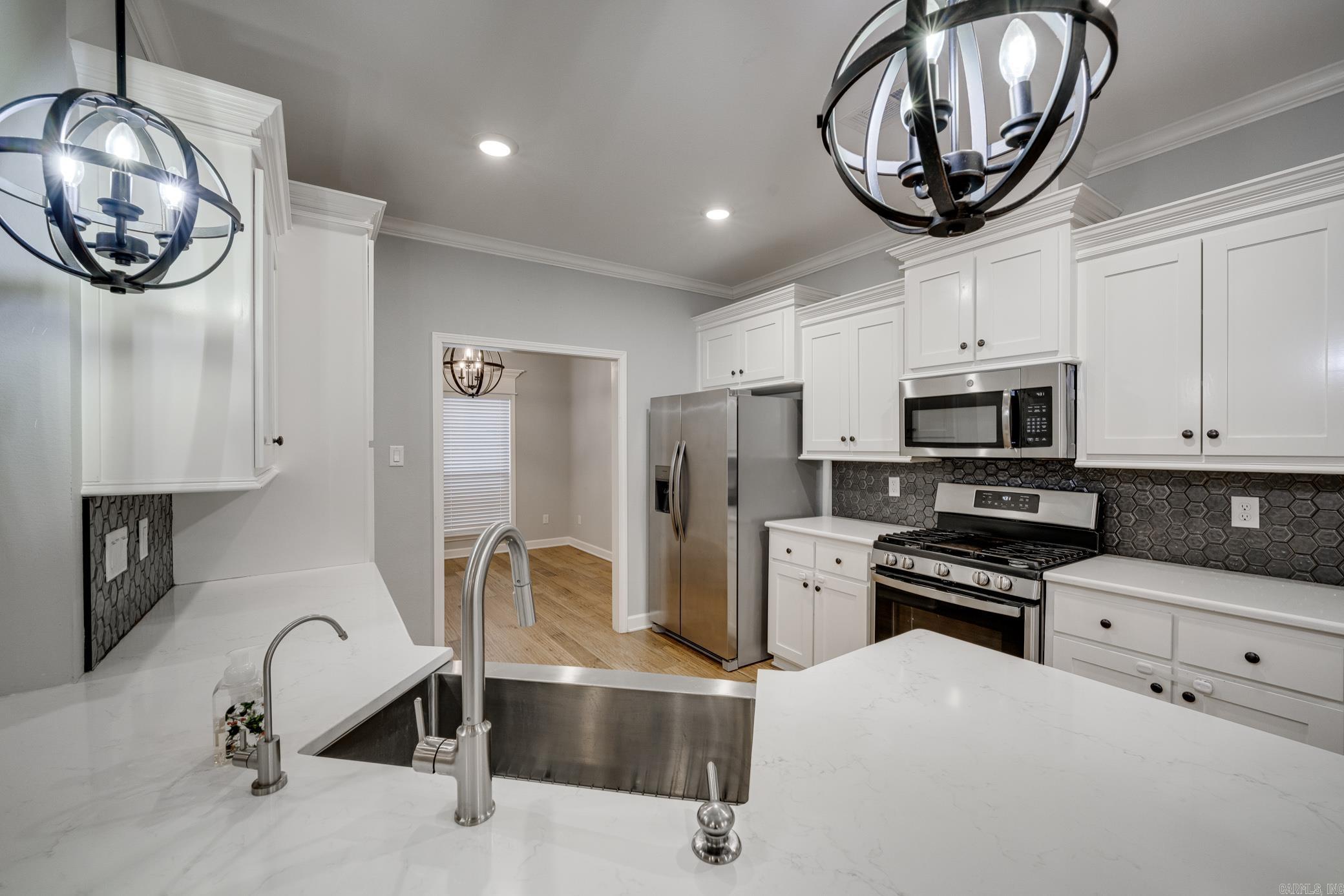 154 Hudson Branch Drive Austin, AR 72007
