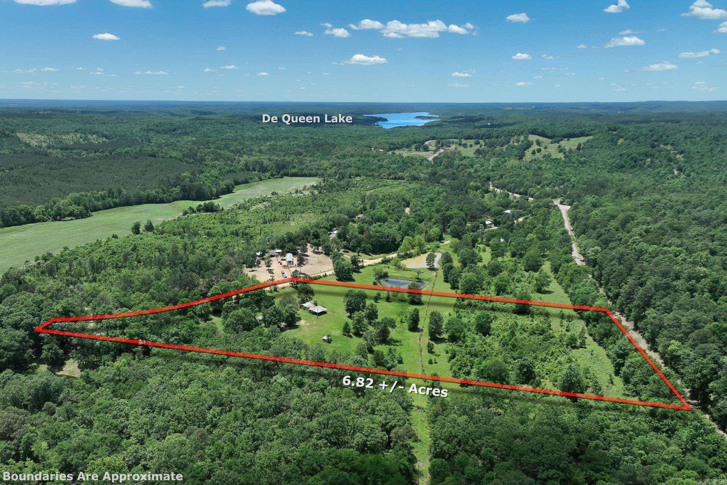608 W Eighty Thousand Road  De Queen, AR