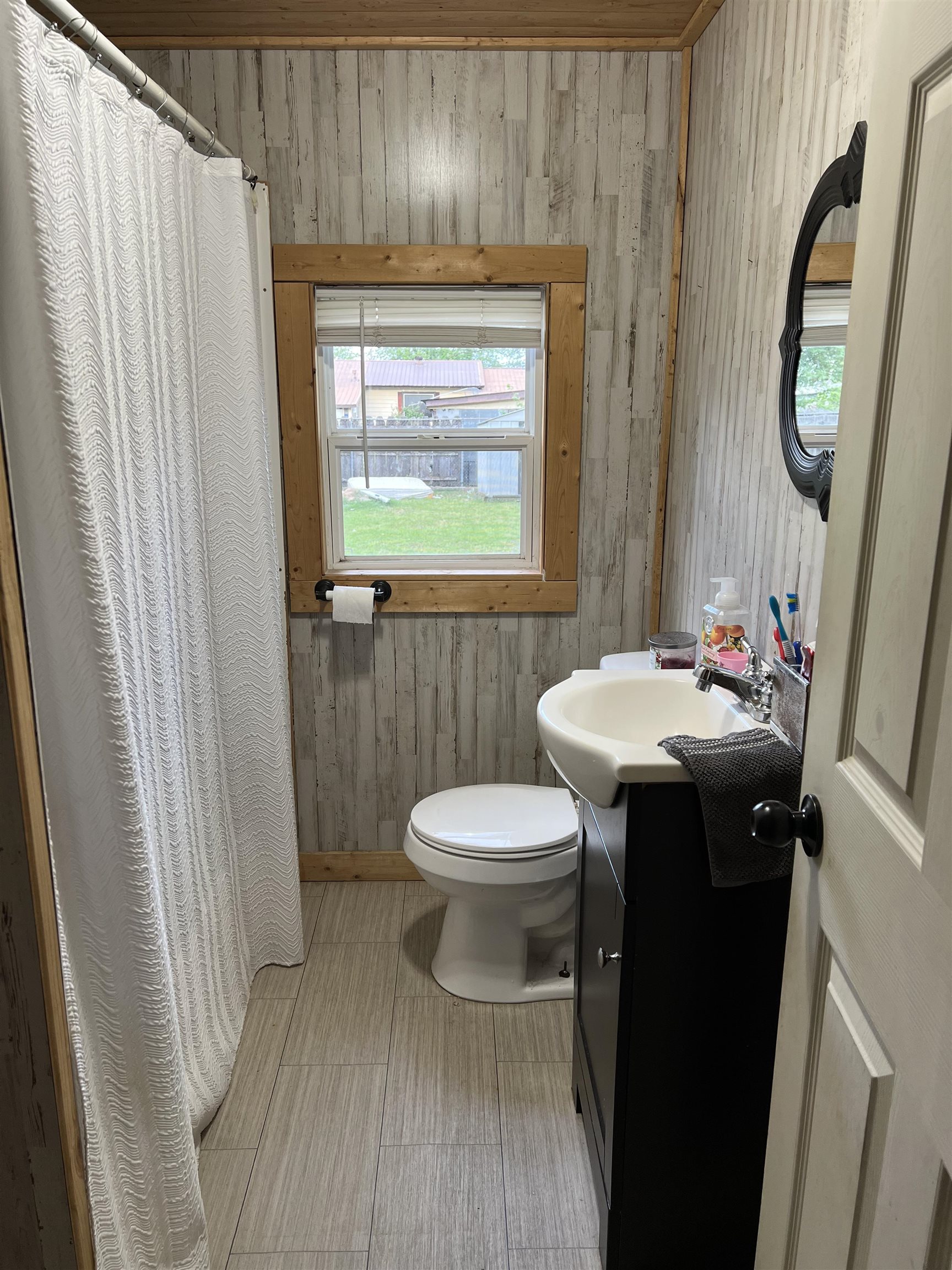 1008  Lange  Leachville, AR