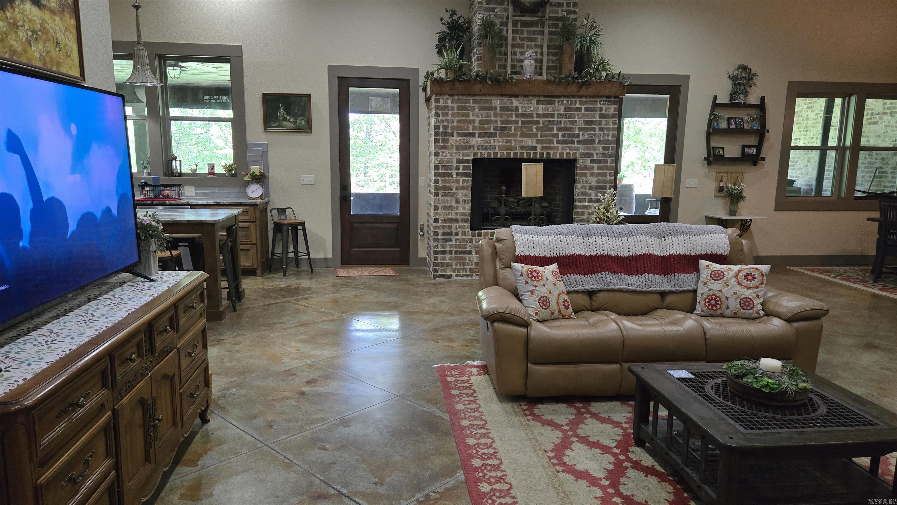 130  Rockdale place  Hot Springs National Park, AR