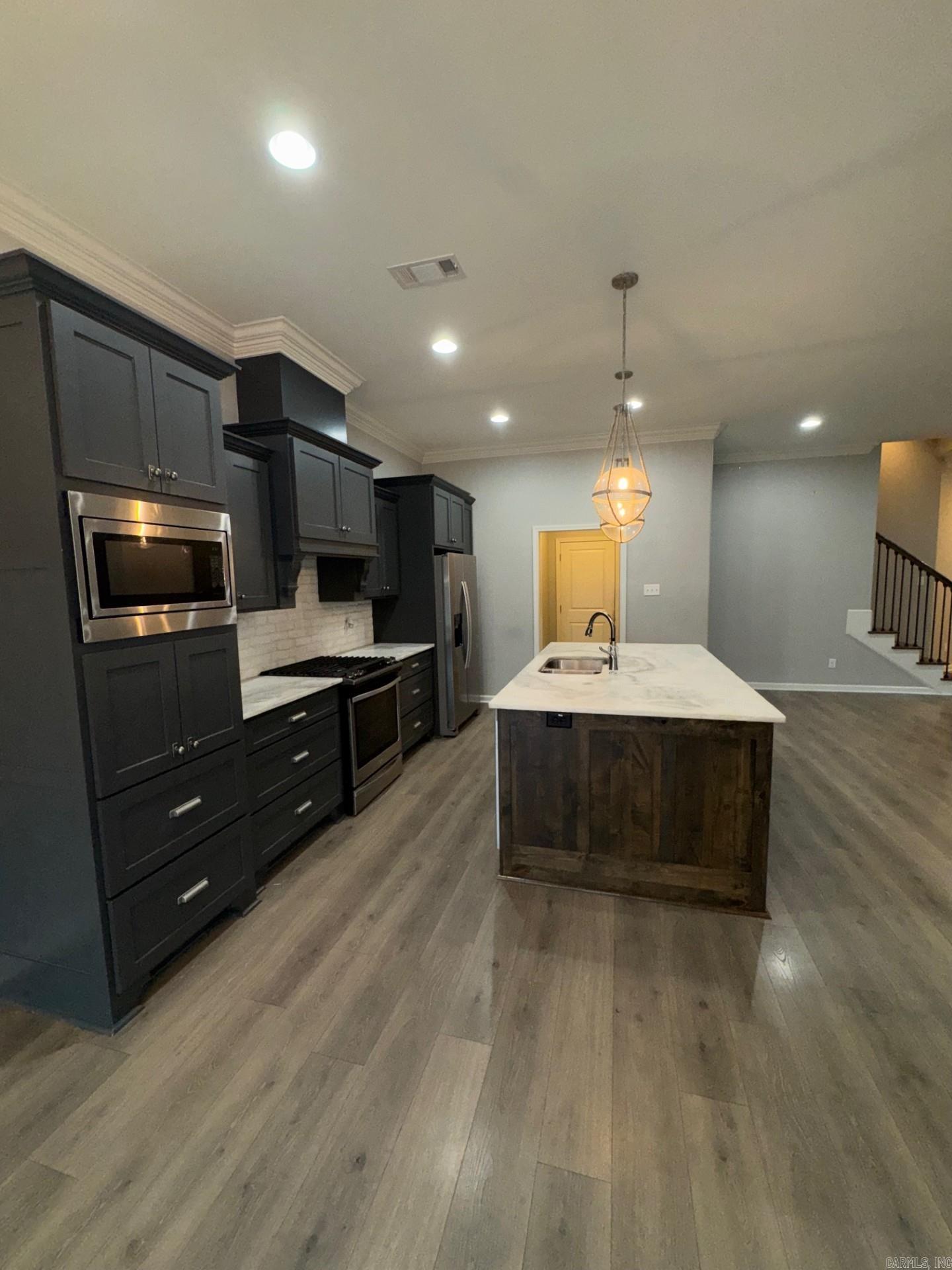 4321  Sloan  Alexander, AR