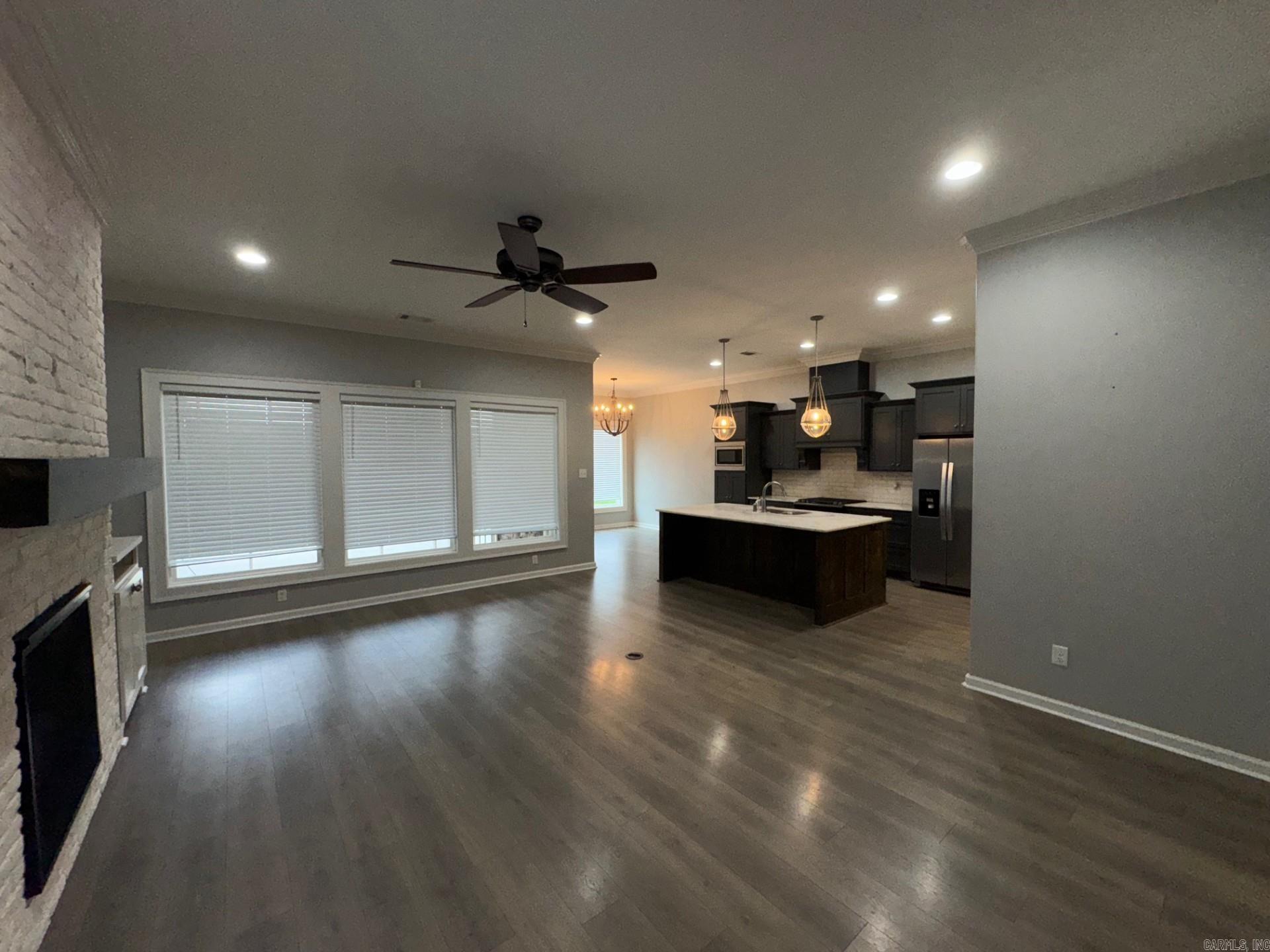 4321  Sloan  Alexander, AR