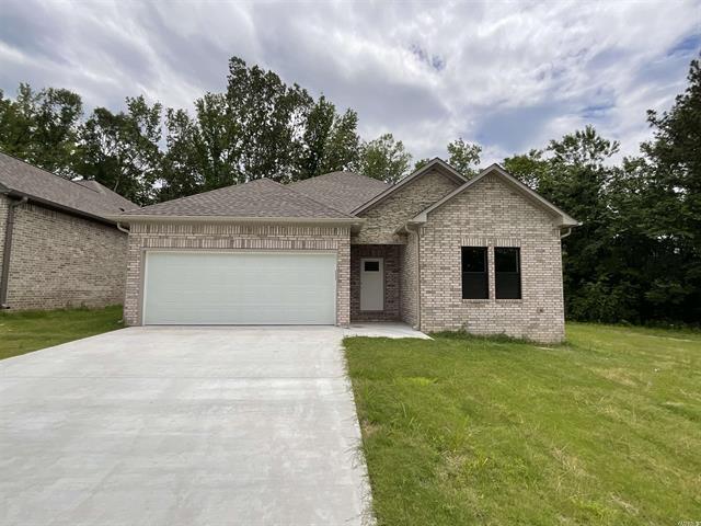 925 N Jeff Davis  Jacksonville, AR
