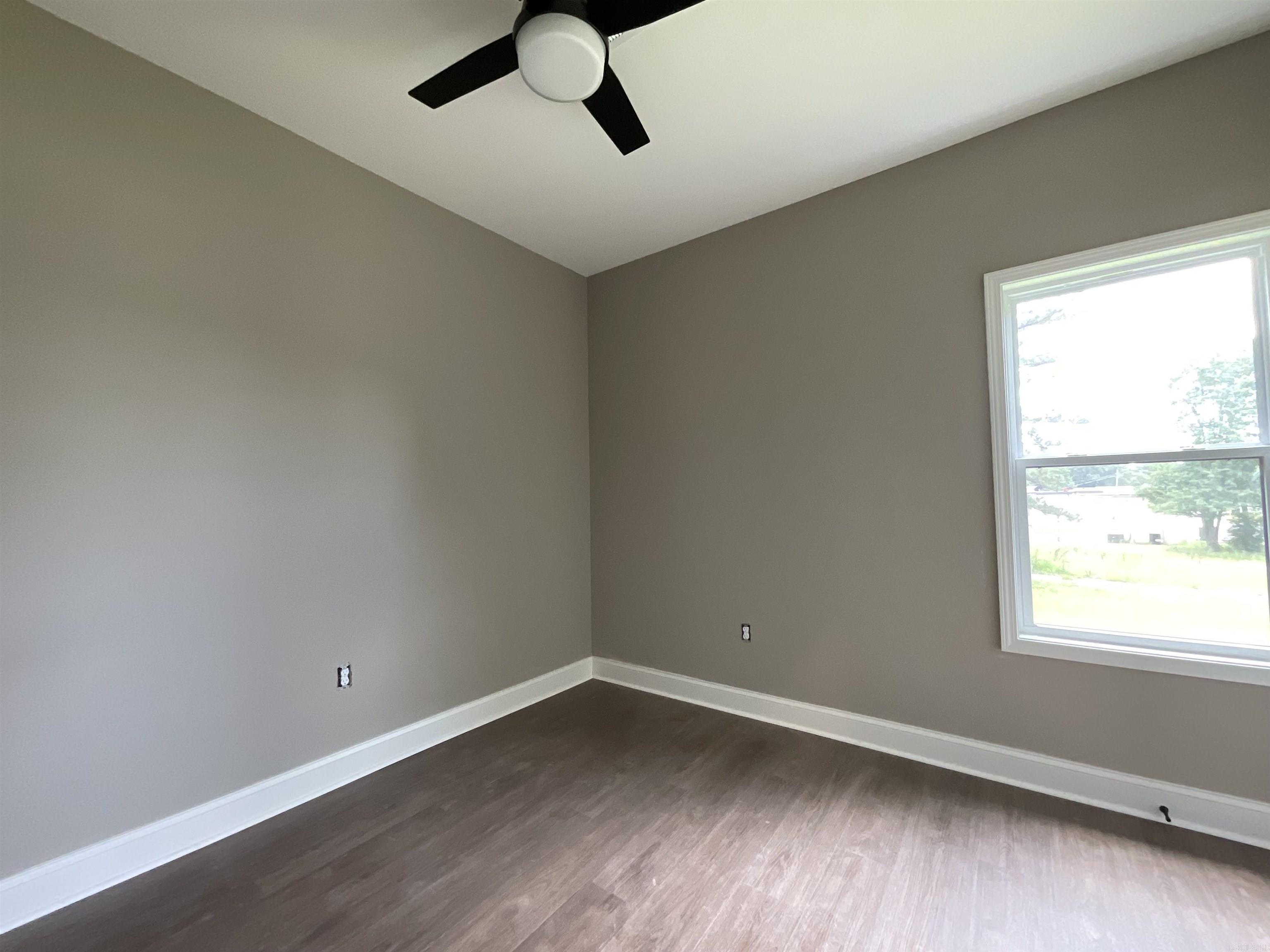 925 N Jeff Davis  Jacksonville, AR