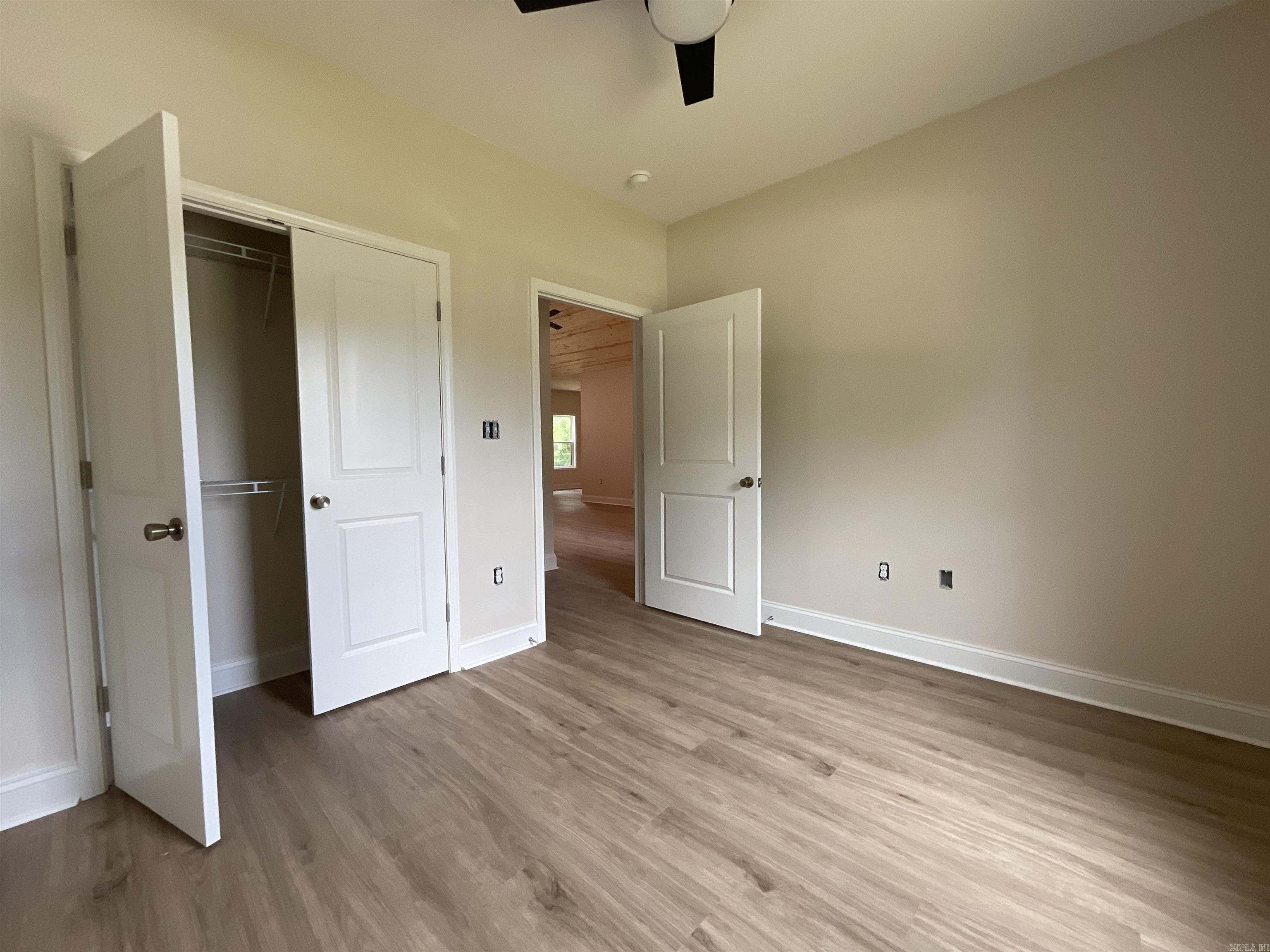 929 N Jeff Davis  Jacksonville, AR