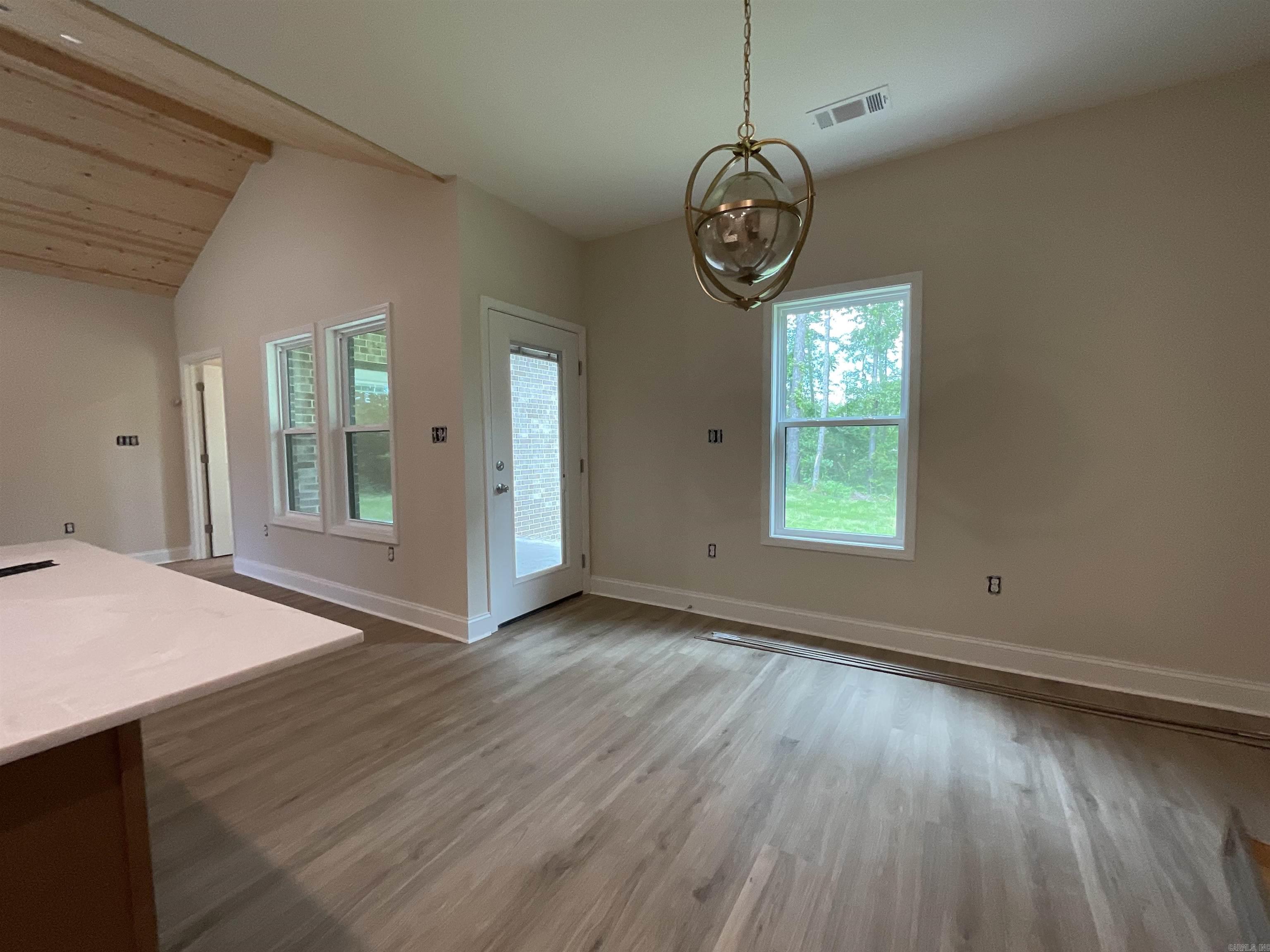 929 N Jeff Davis  Jacksonville, AR