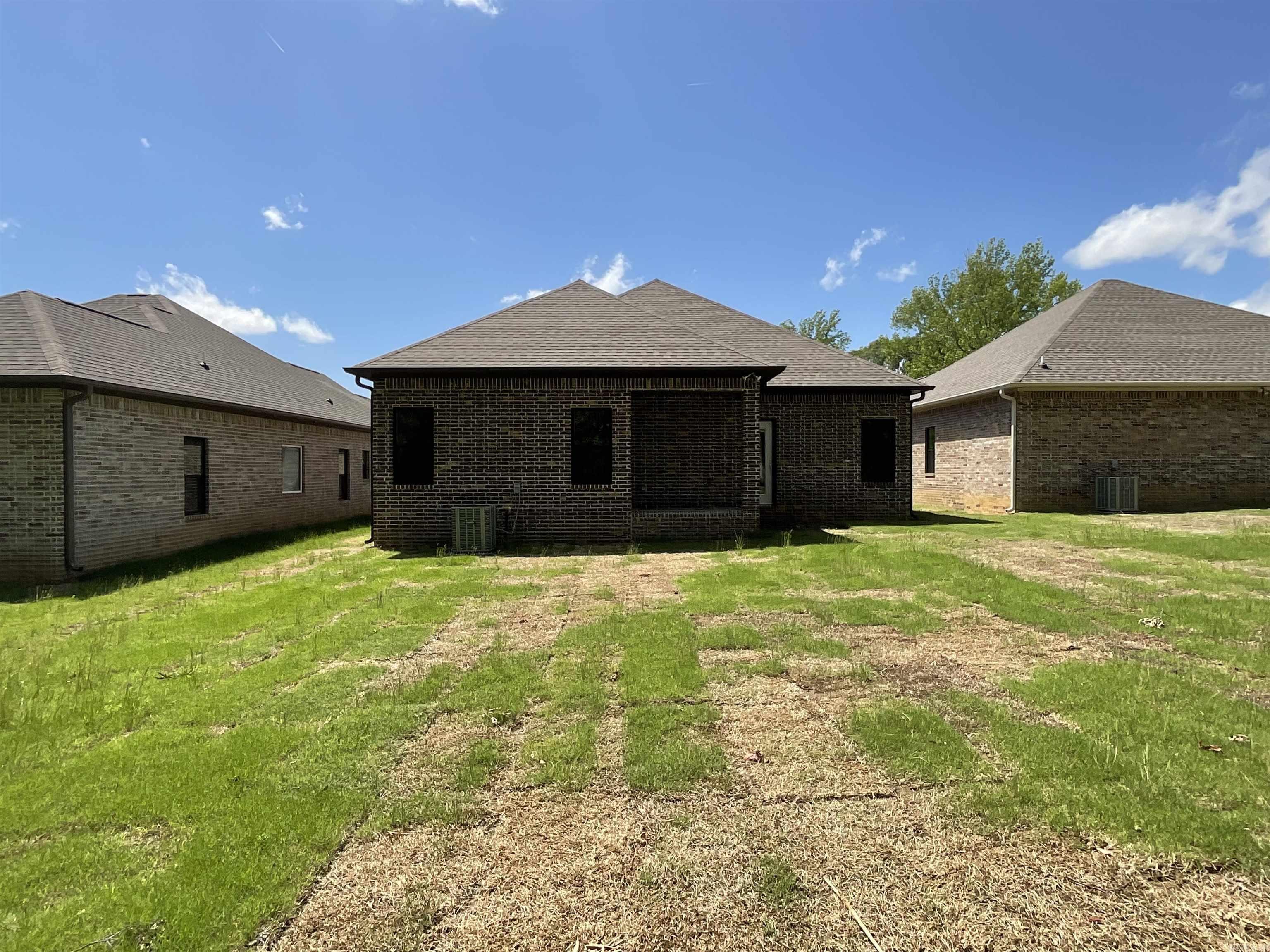 933 N Jeff Davis  Jacksonville, AR