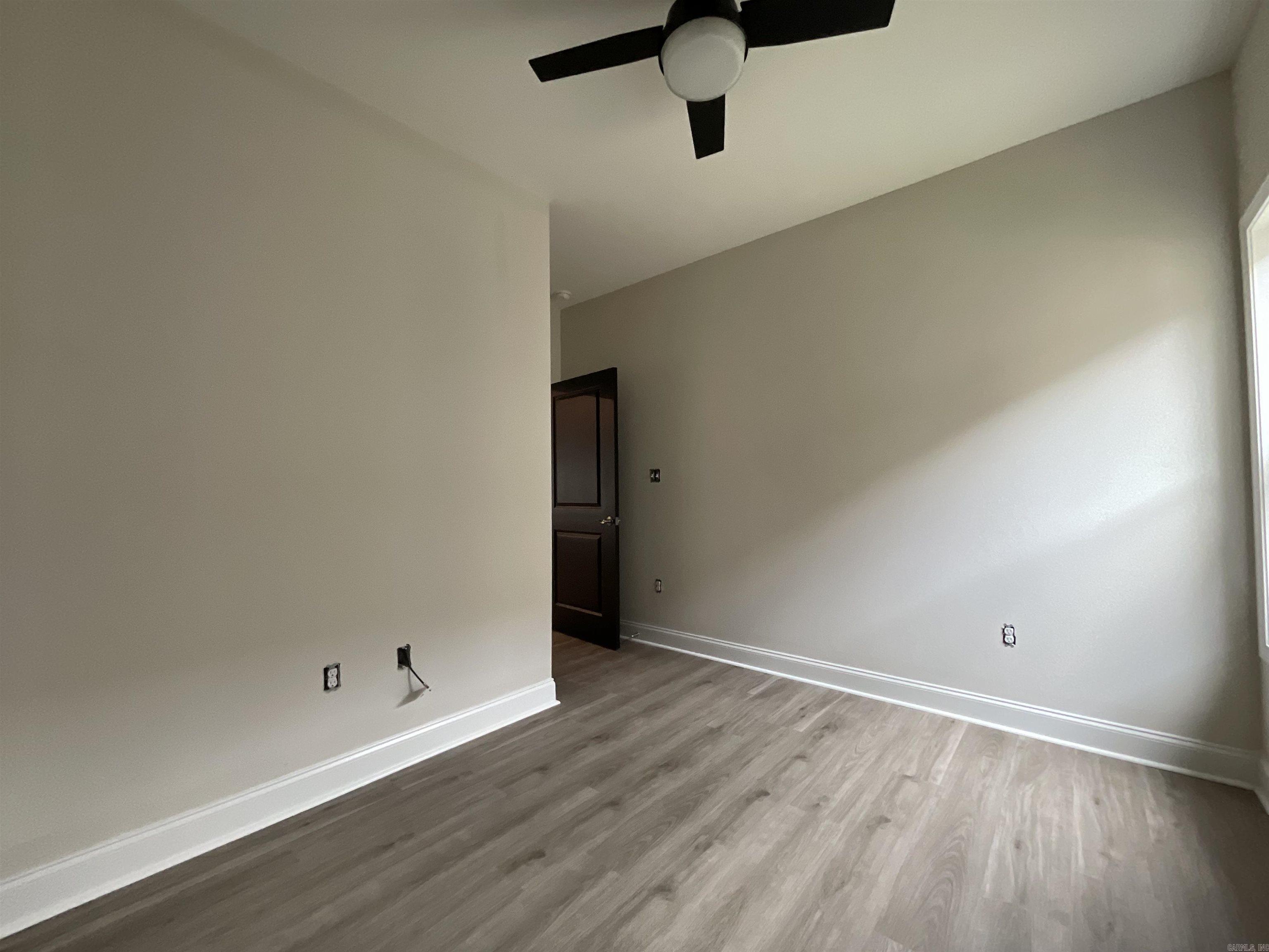 933 N Jeff Davis  Jacksonville, AR