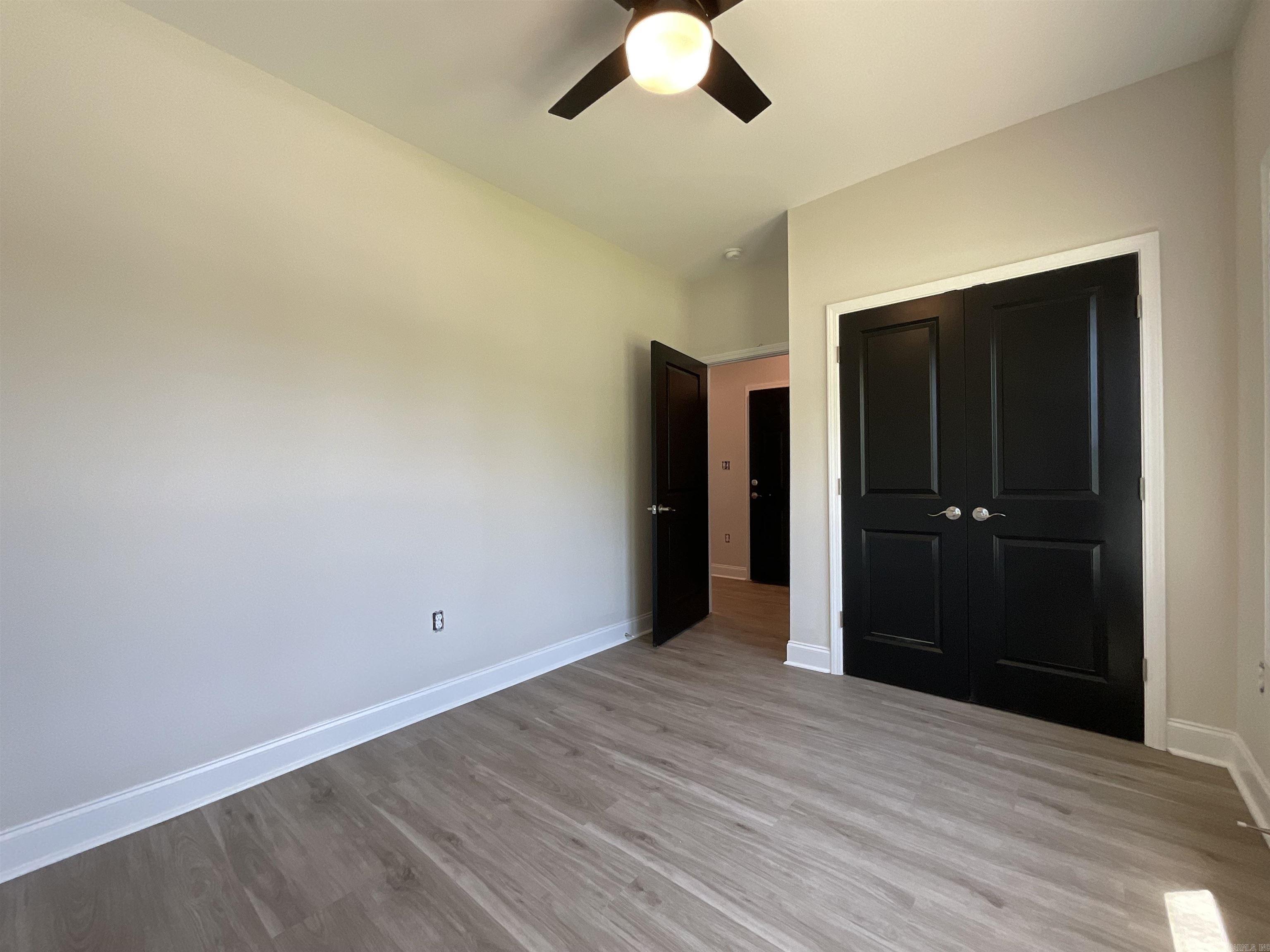 933 N Jeff Davis  Jacksonville, AR
