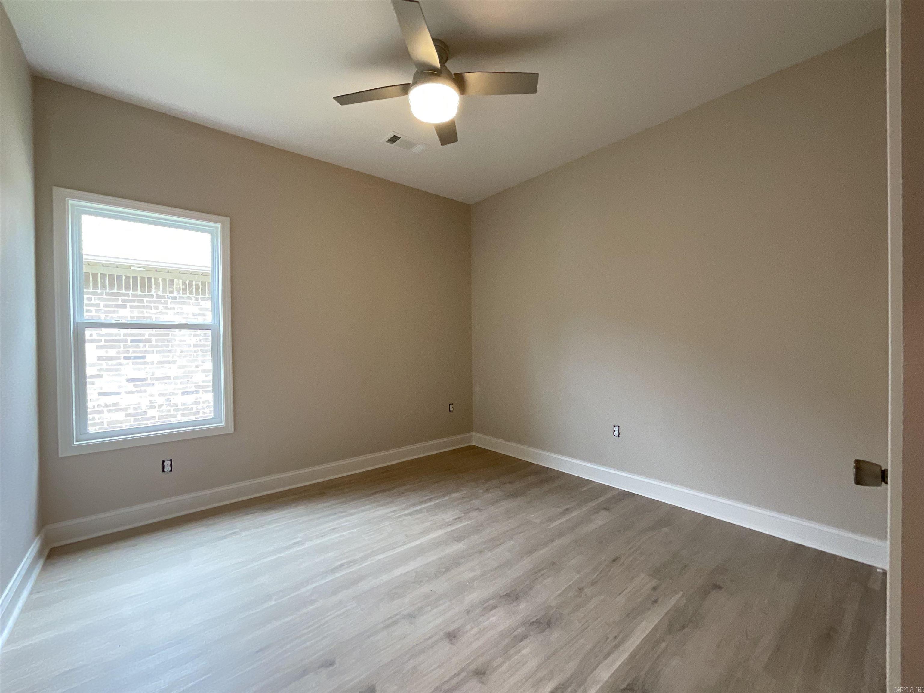 1019 N Jeff Davis  Jacksonville, AR