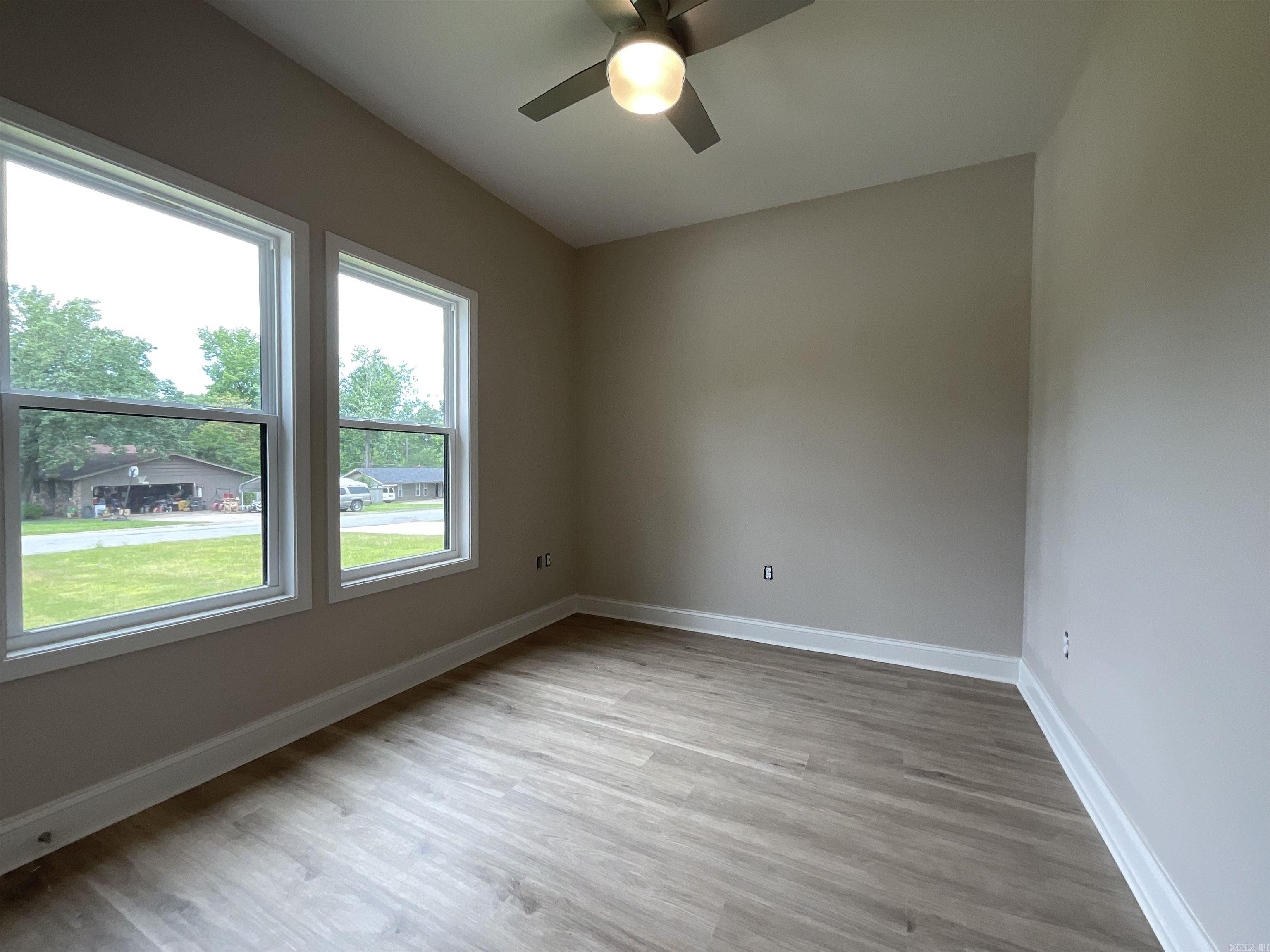 1019 N Jeff Davis  Jacksonville, AR