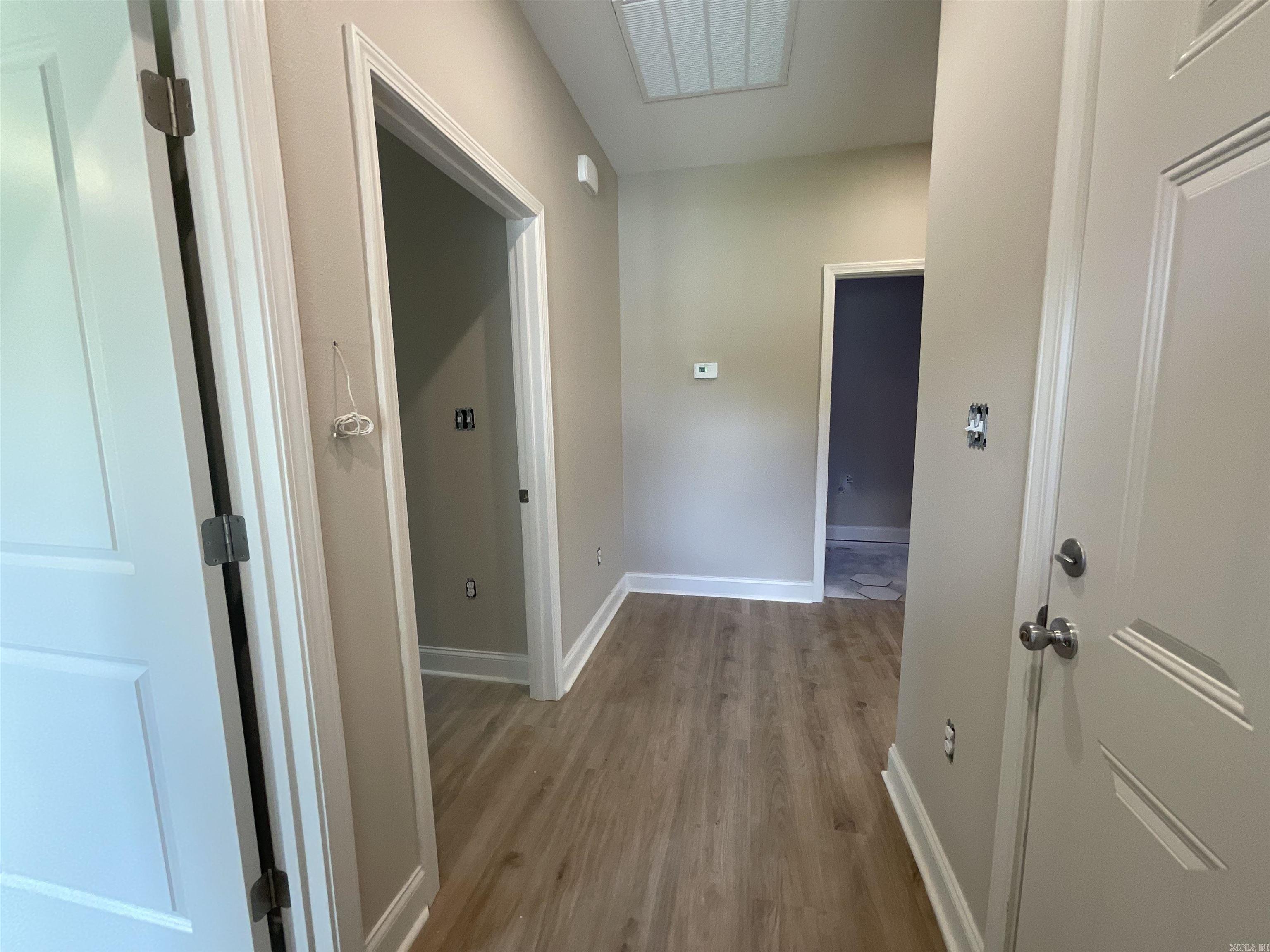 1019 N Jeff Davis  Jacksonville, AR