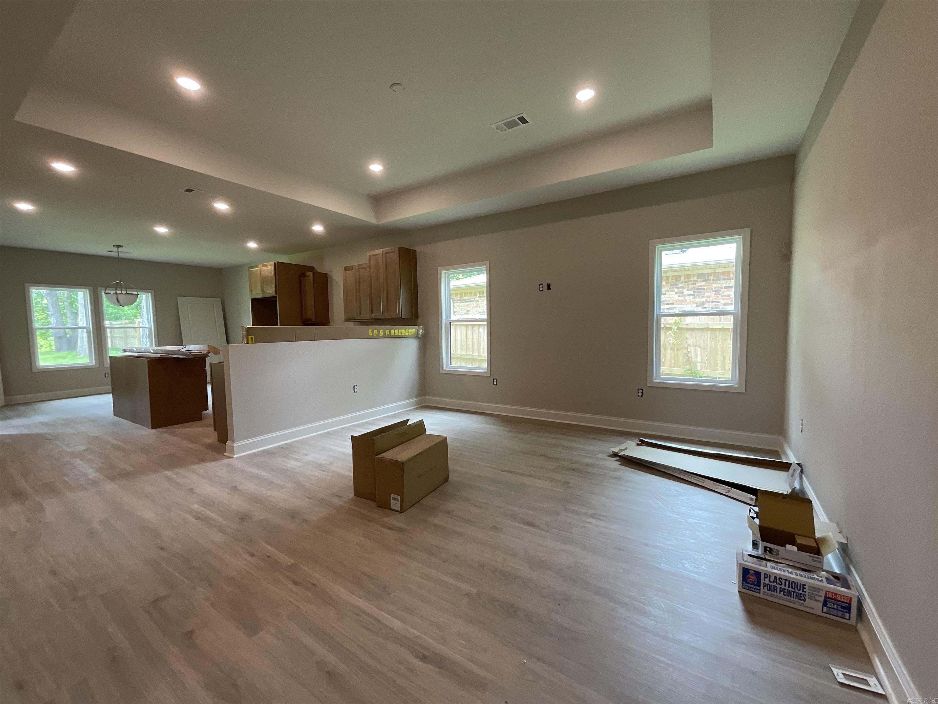 1019 N Jeff Davis  Jacksonville, AR