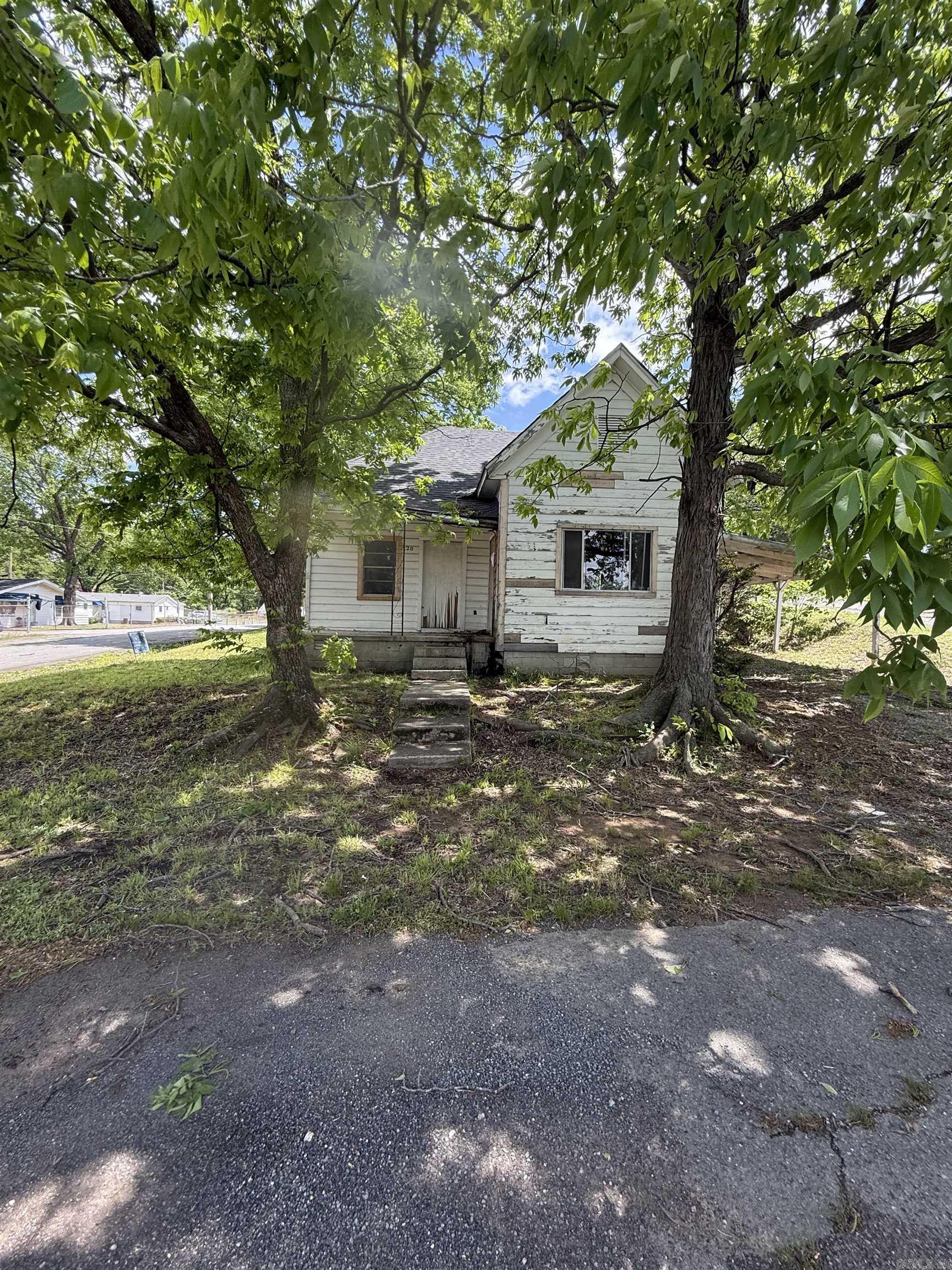 1220  Gum  North Little Rock, AR