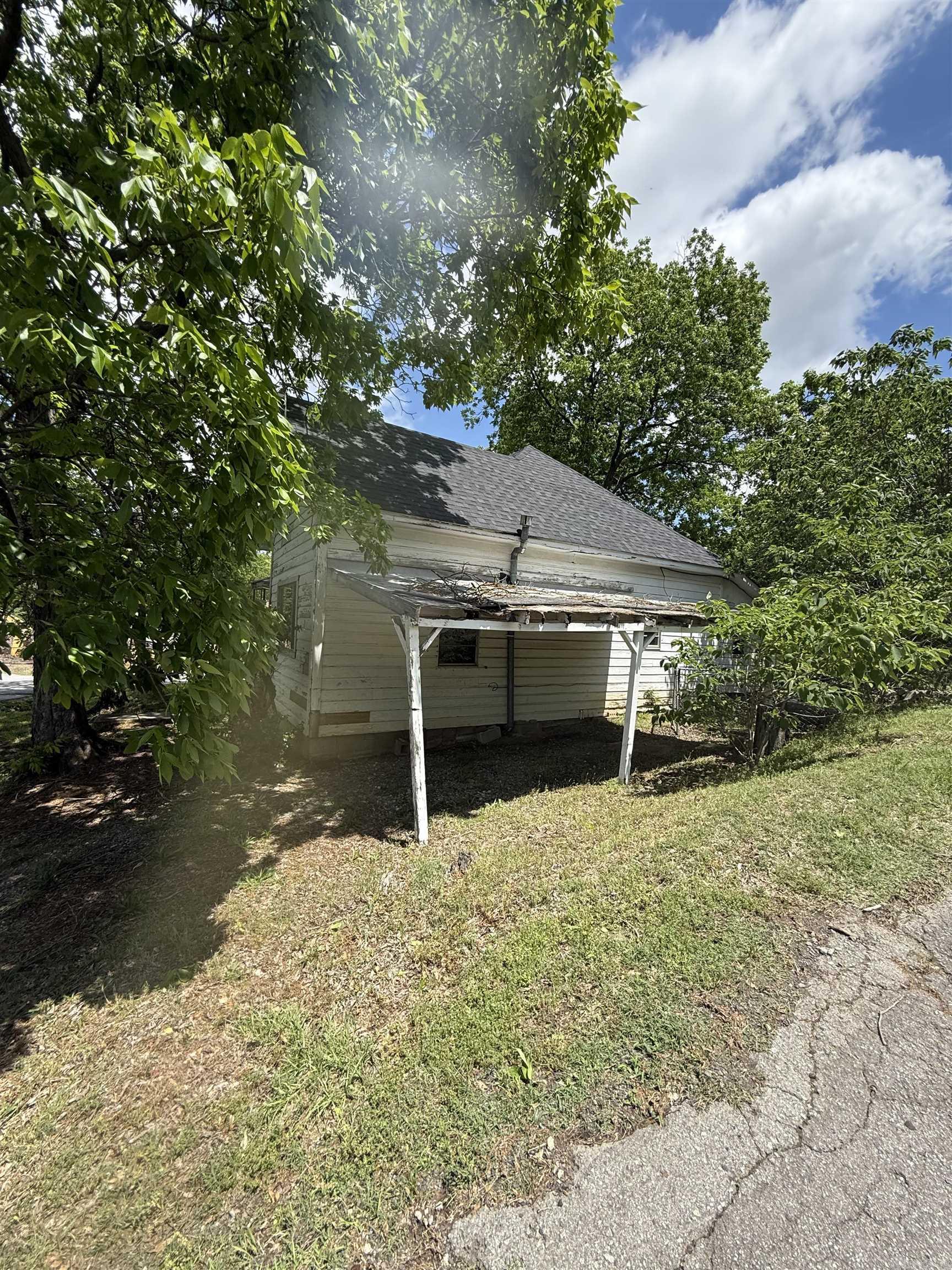 1220  Gum  North Little Rock, AR