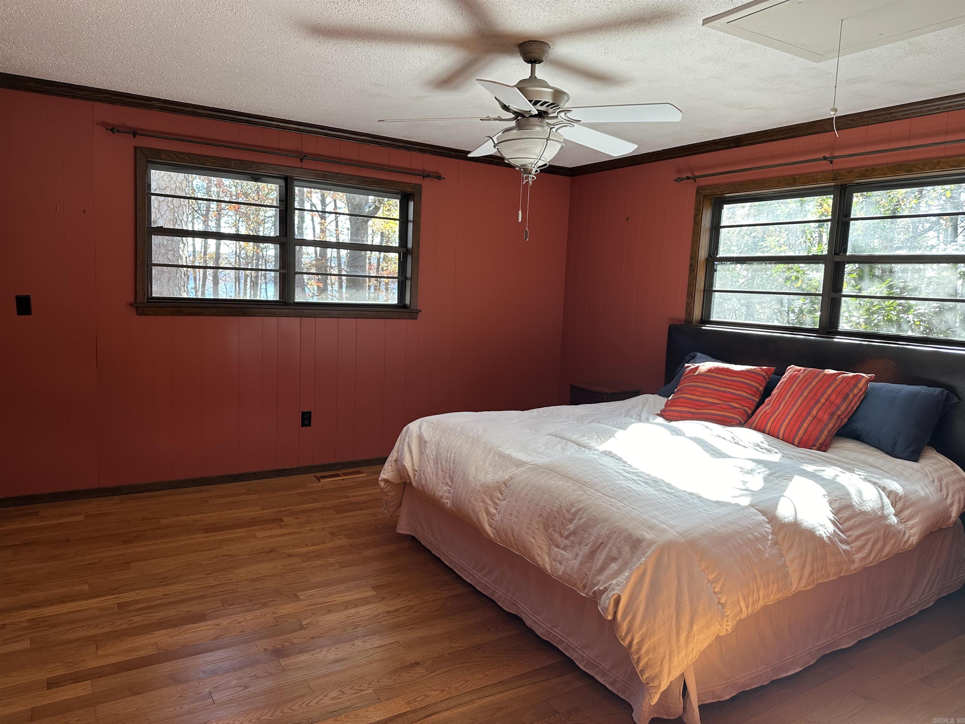 324  Valhalla  Edgemont, AR