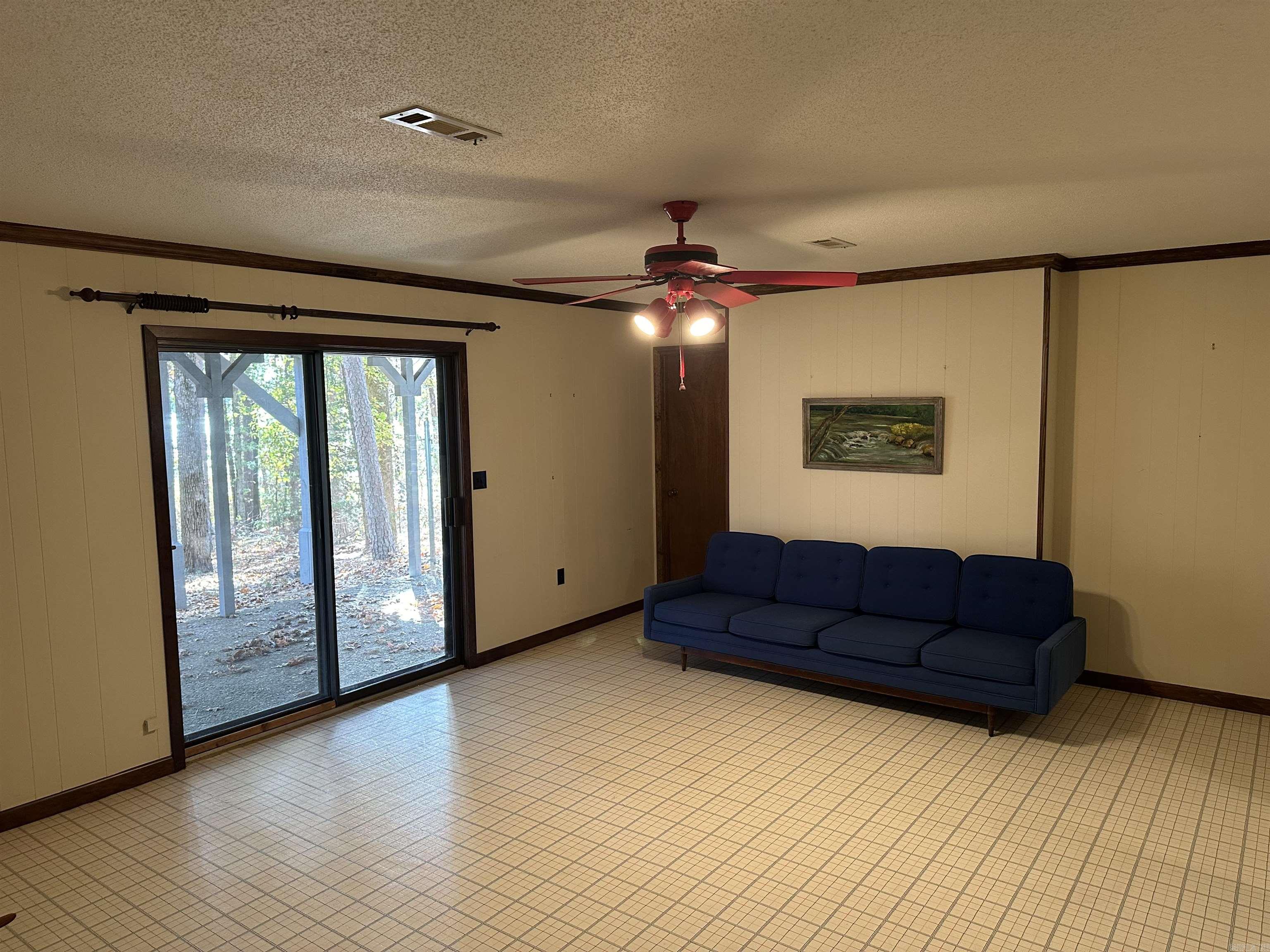 324  Valhalla  Edgemont, AR