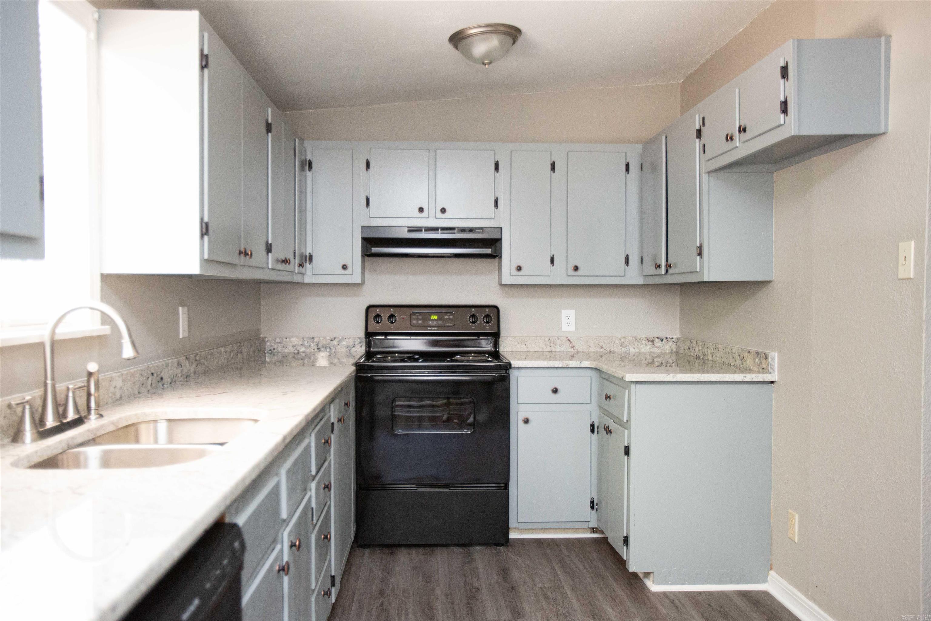 27  Ardmore  Little Rock, AR