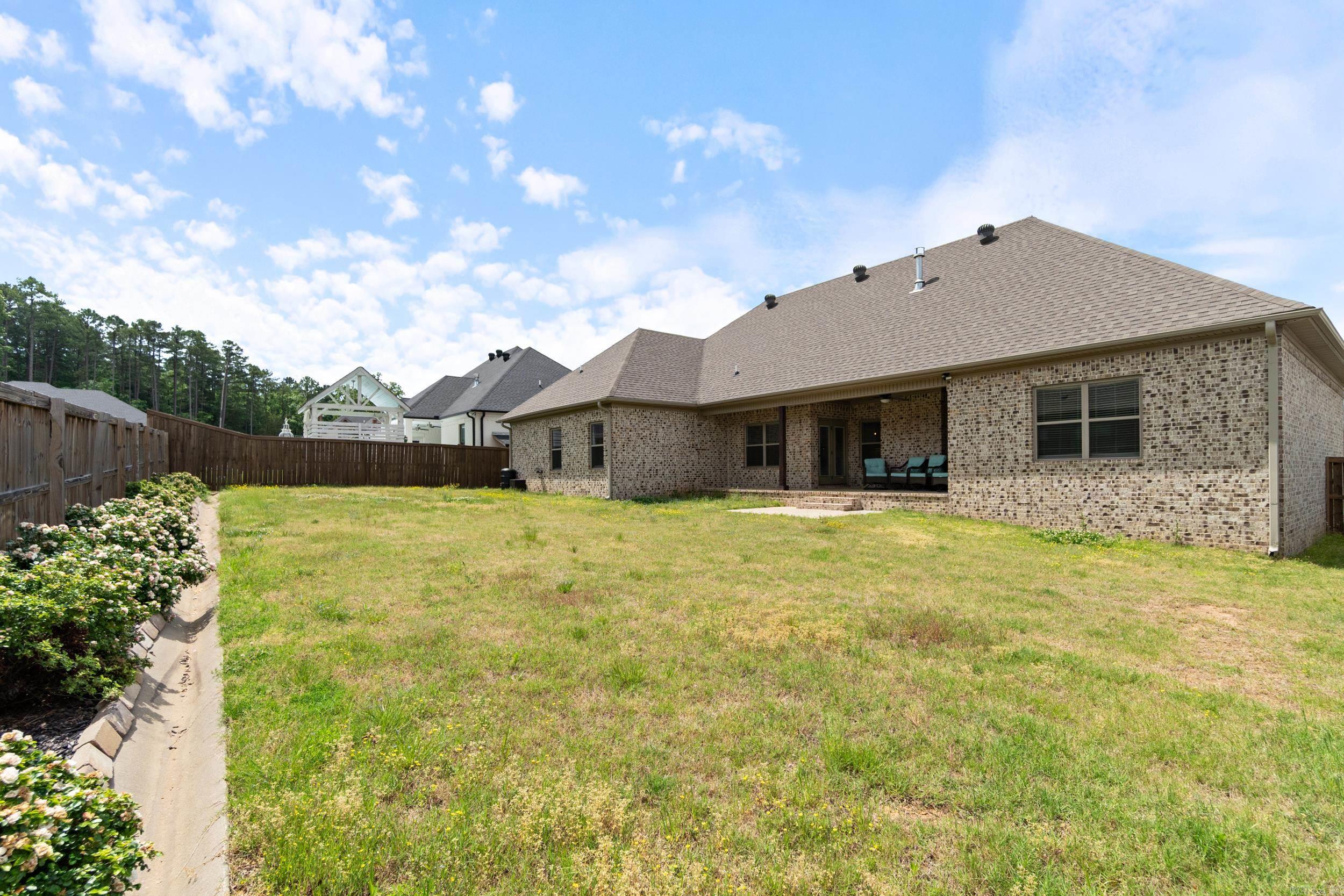 1910  Pecan Creek  Conway, AR