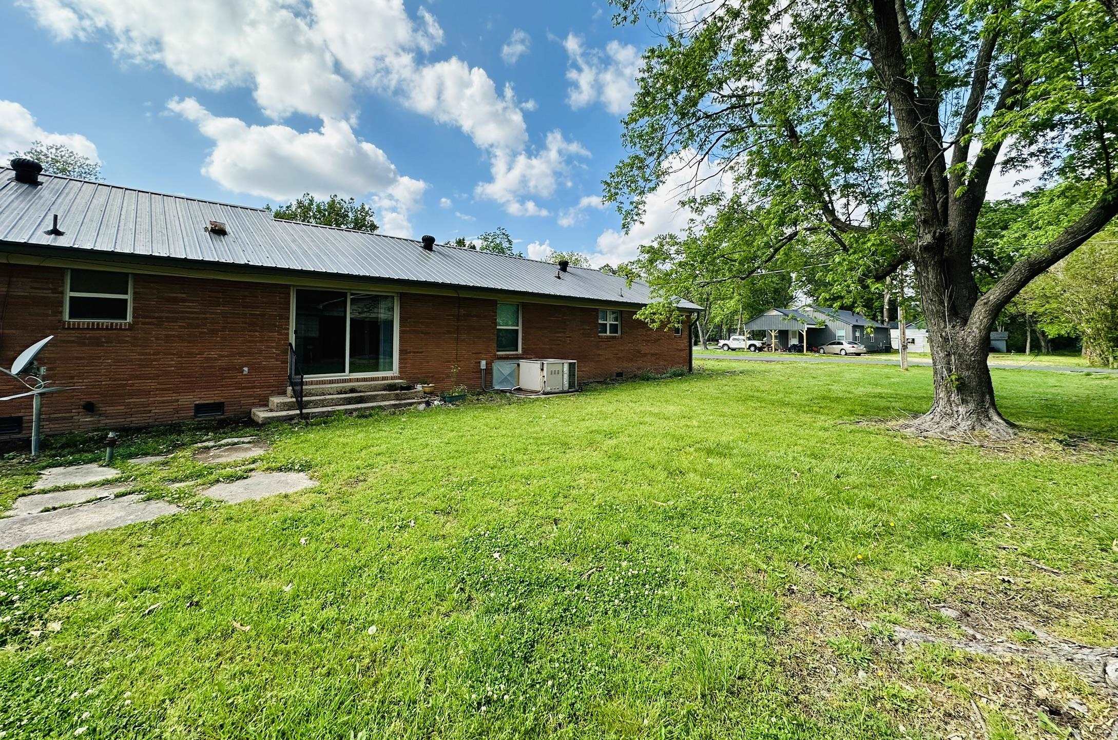 320  Church  Weiner, AR