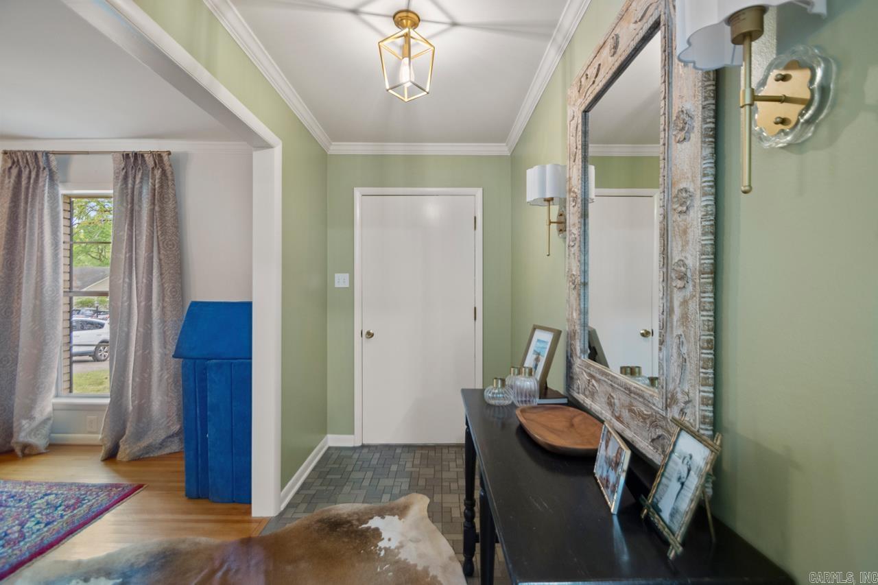1104 Biscayne Drive Little Rock, AR 72227